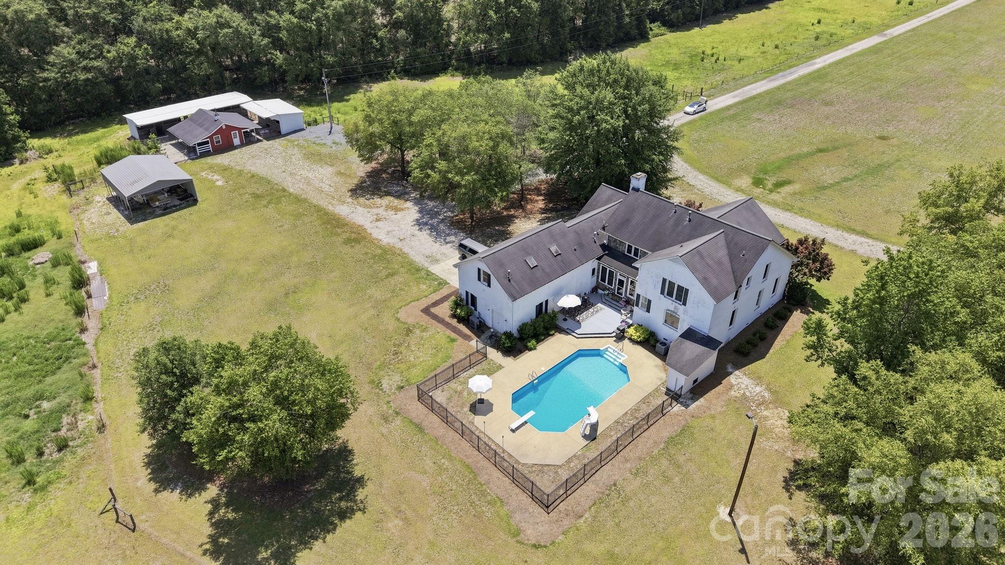 1004 Four Mile Loop Property Photo 34