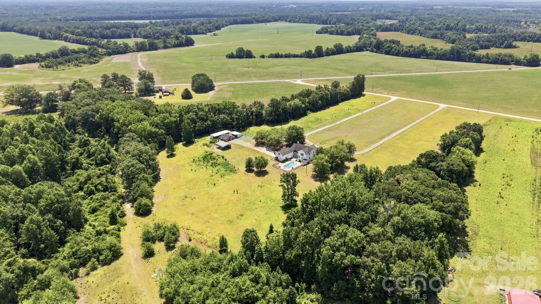 1004 Four Mile Loop Property Photo 37