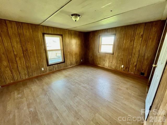 97 Oakland Drive Property Photo 8