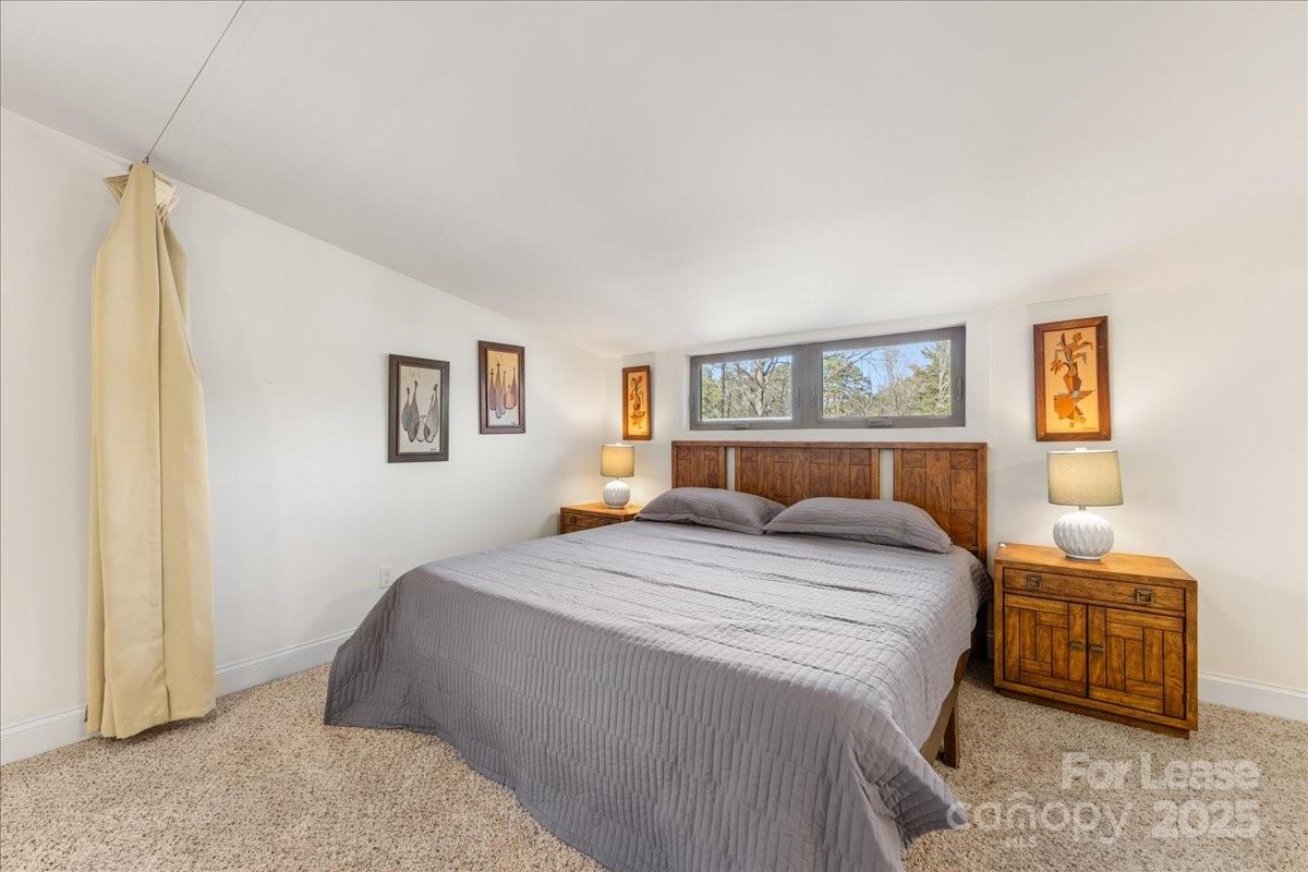 5712 Oak Drive Property Photo 21