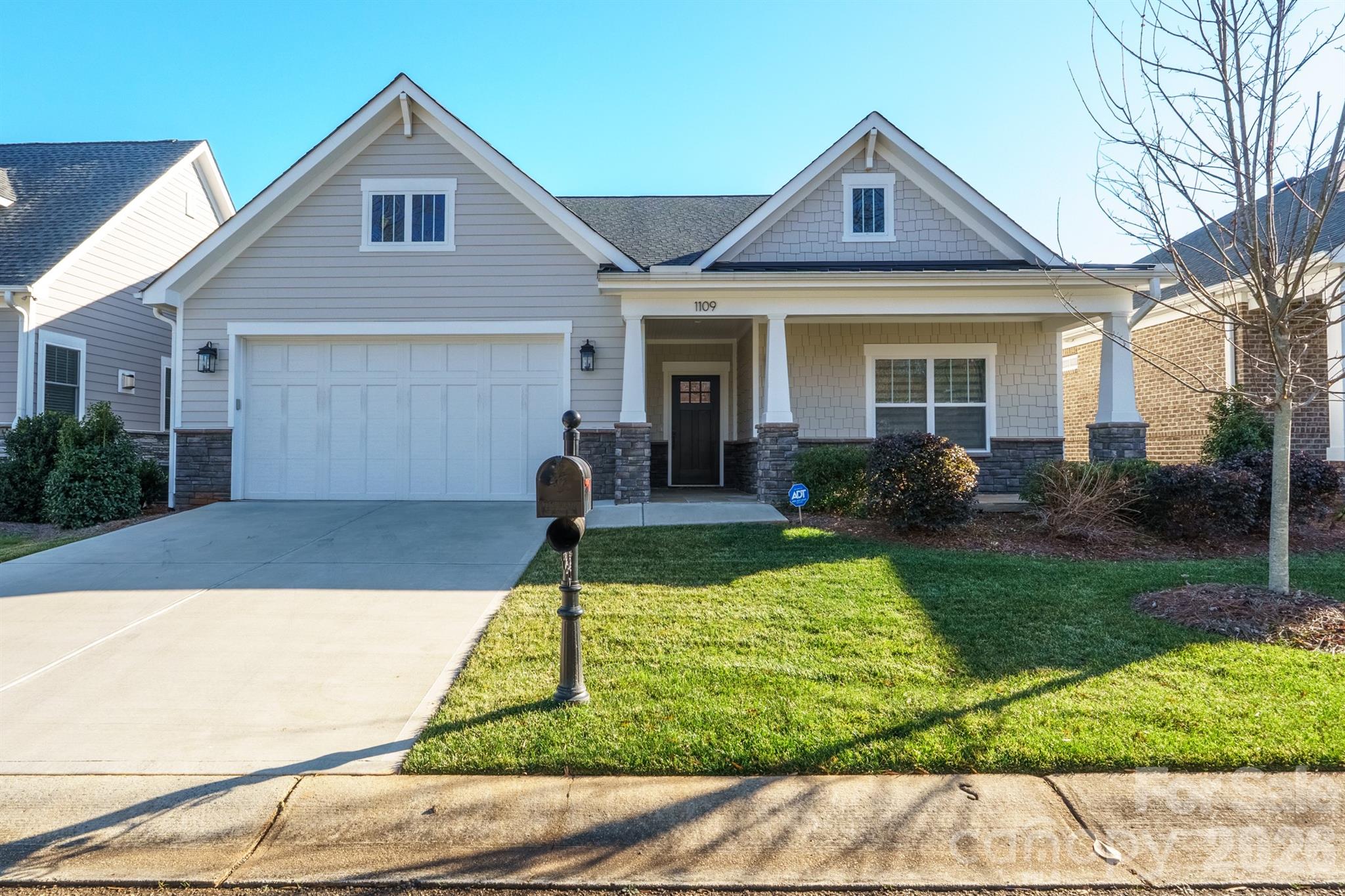 1109 BUNCH Drive Property Photo 1