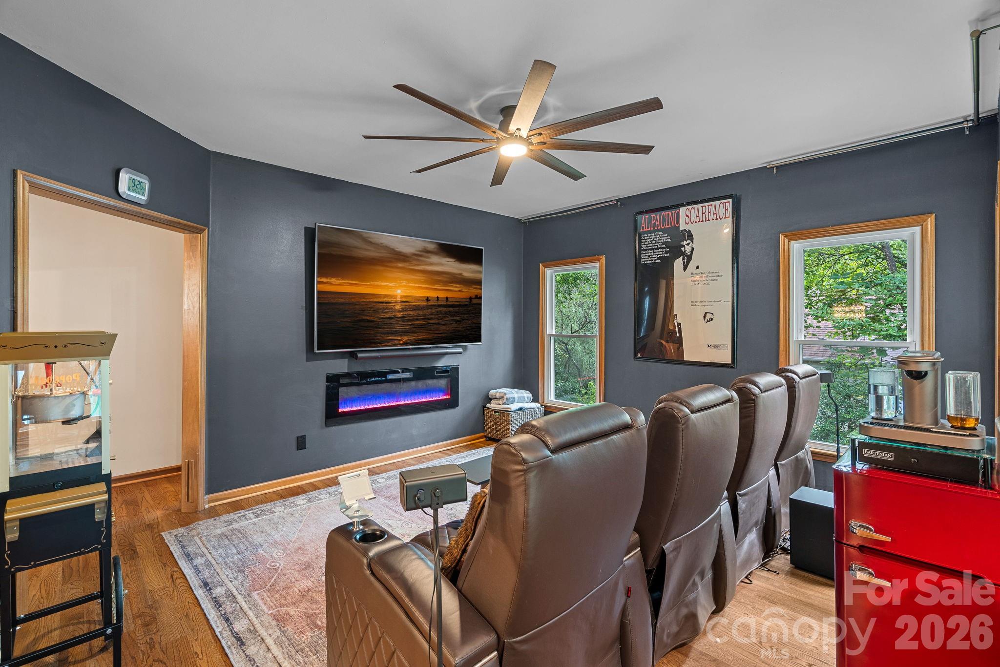 172 Tawny Bark Drive Property Photo 6