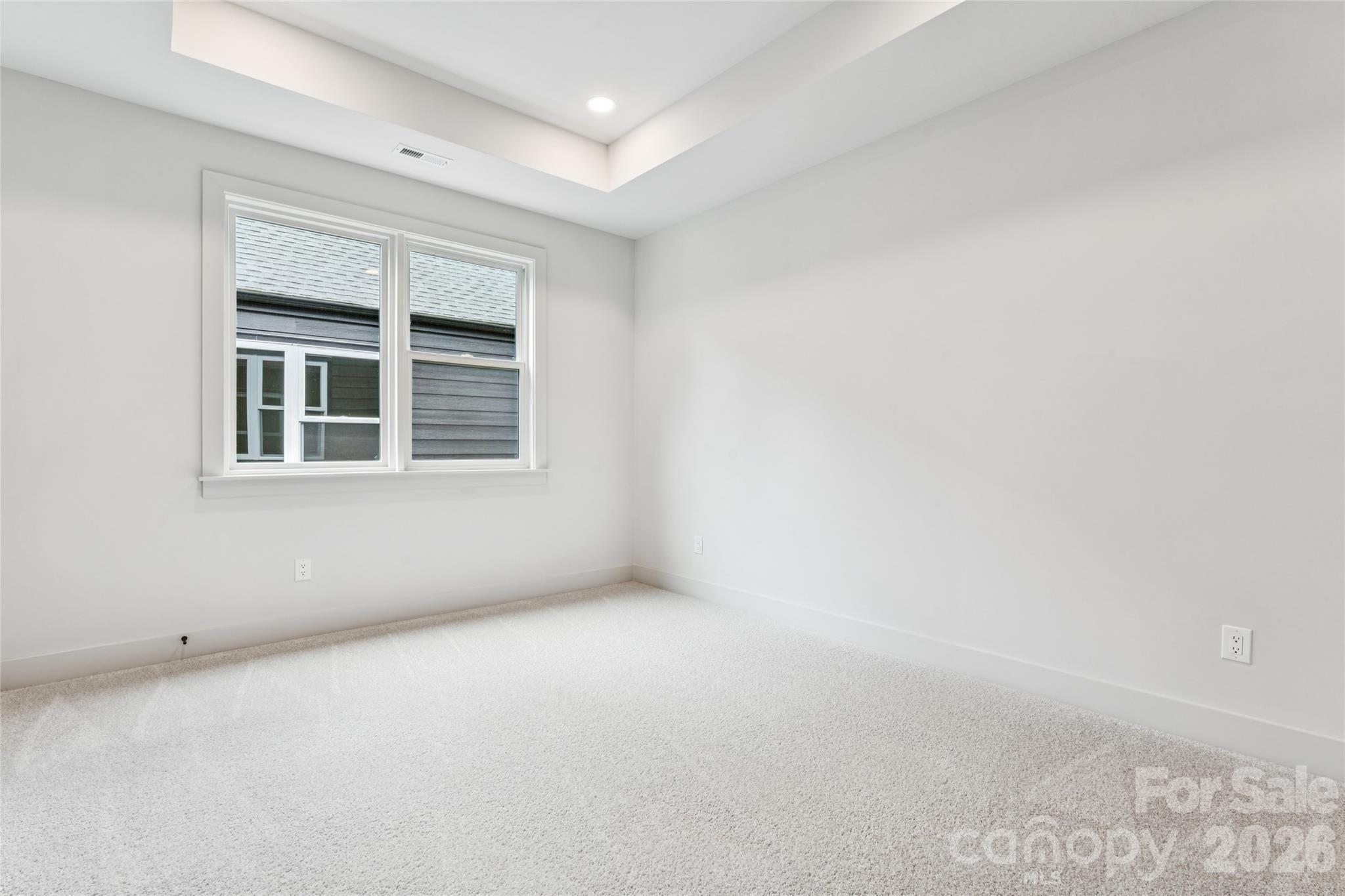 2412 Crestview Drive Property Photo 24