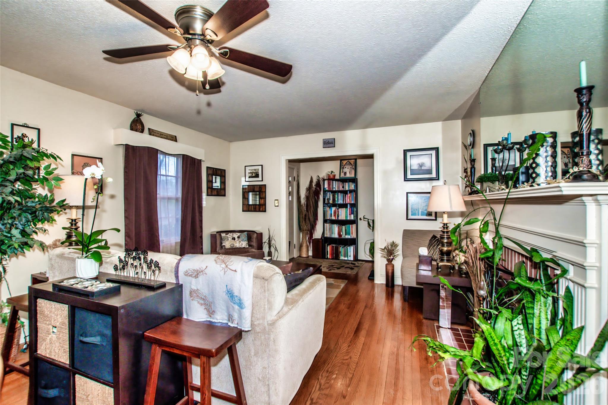 516 S Mulberry Street Property Photo 10