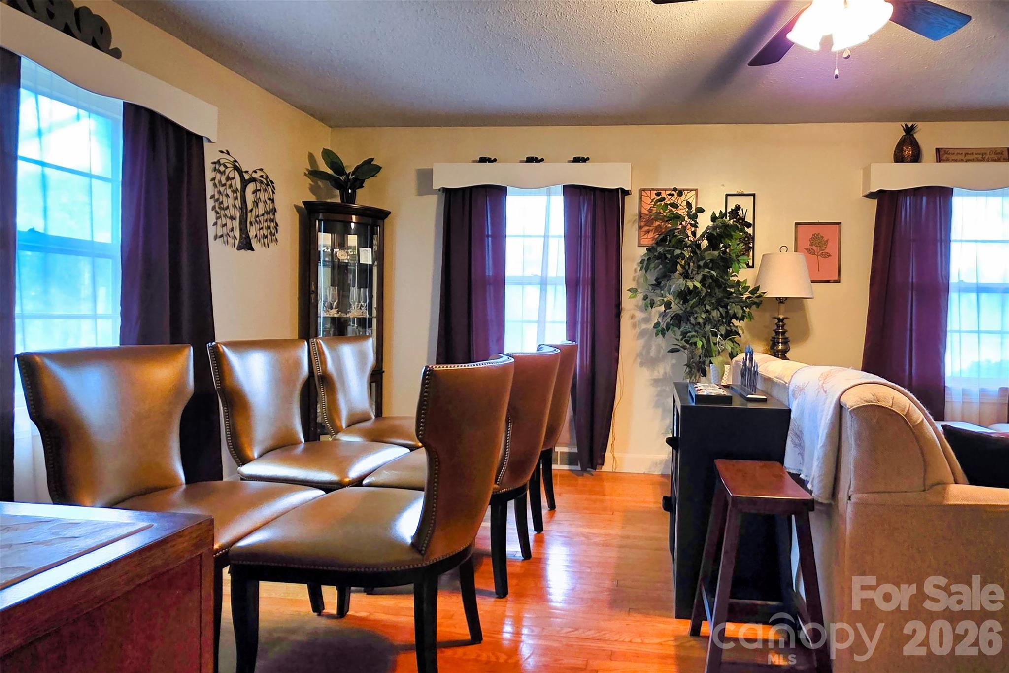 516 S Mulberry Street Property Photo 12