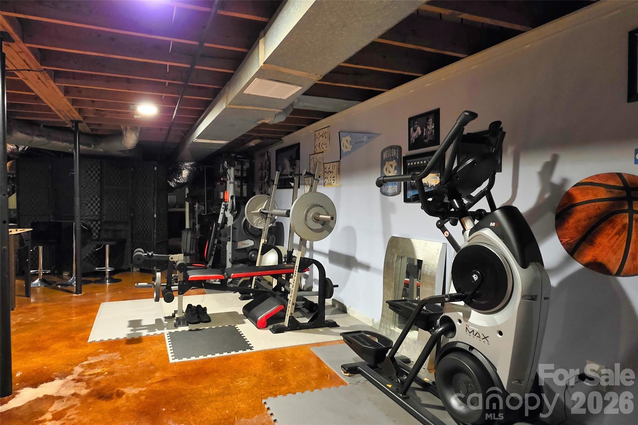 516 S Mulberry Street Property Photo 25
