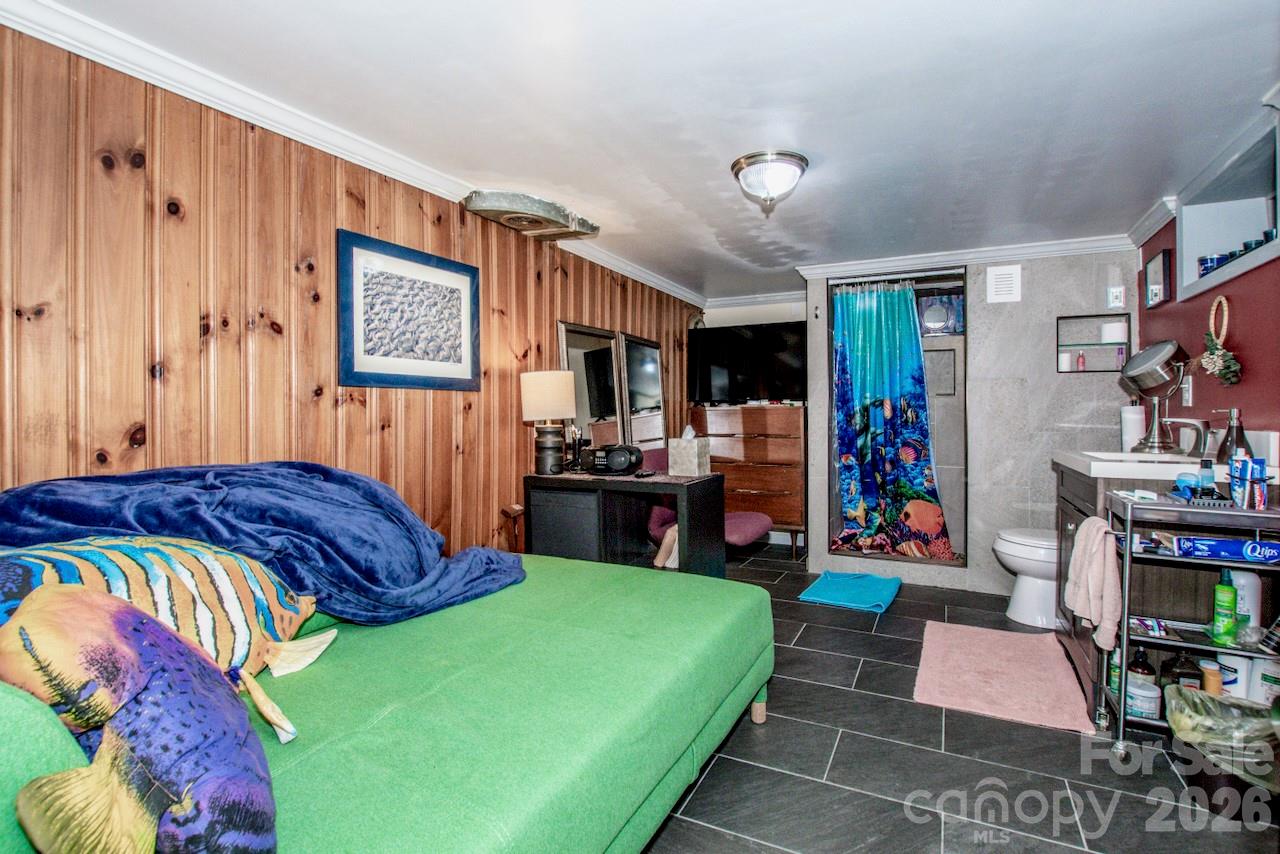 516 S Mulberry Street Property Photo 30