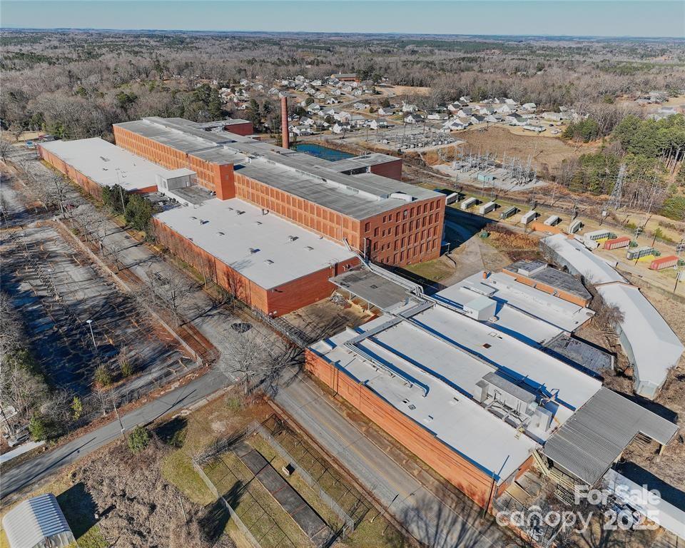 129 Monarch Highway Property Photo 26