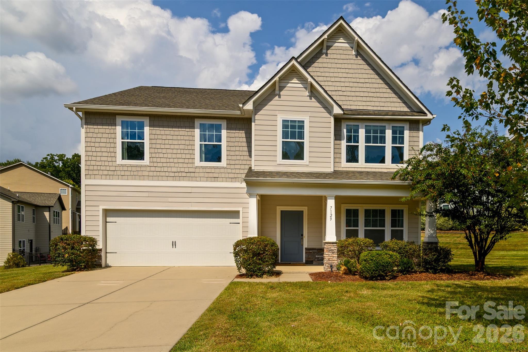 7129 Dove Field Lane Property Photo 1