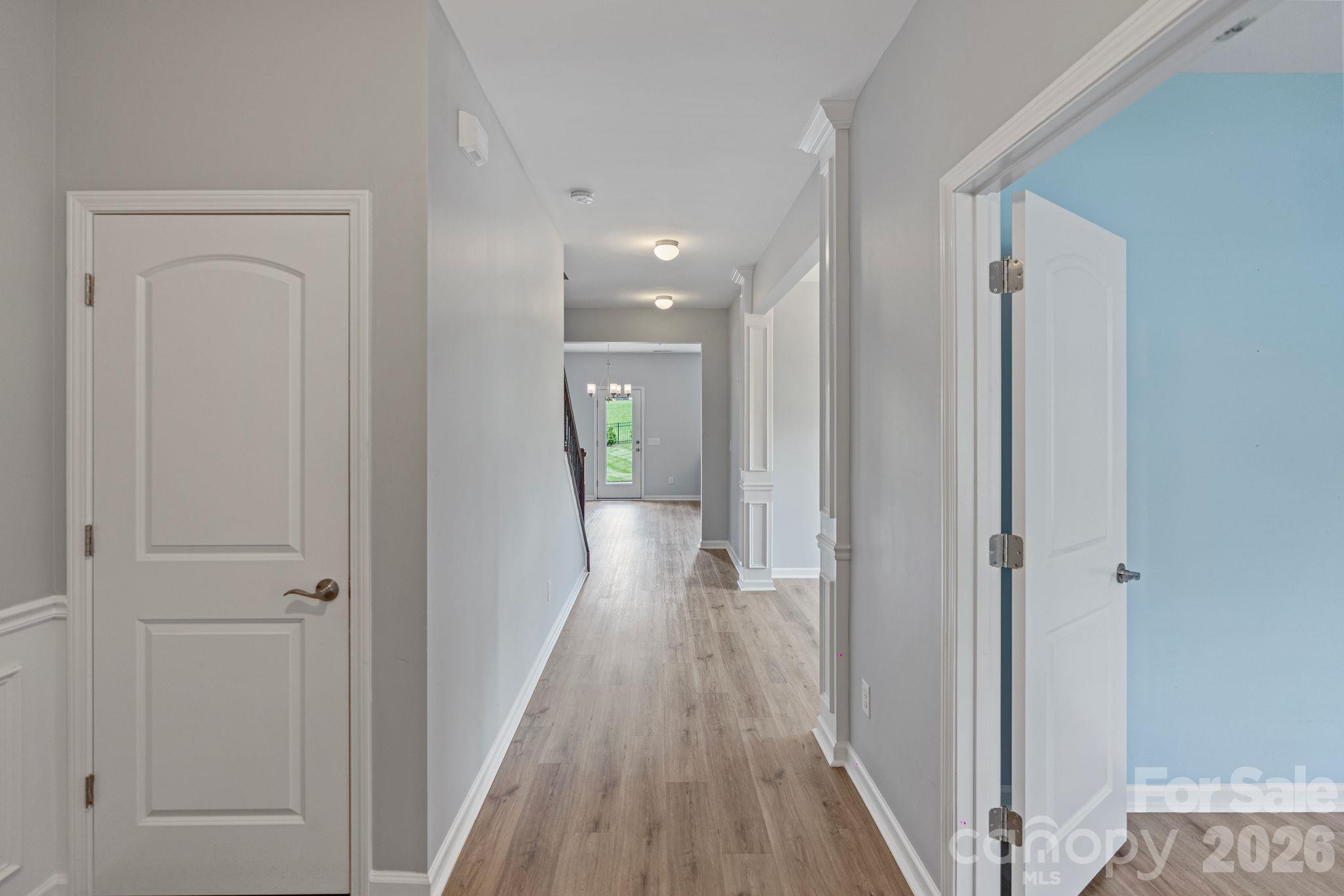 7129 Dove Field Lane Property Photo 4