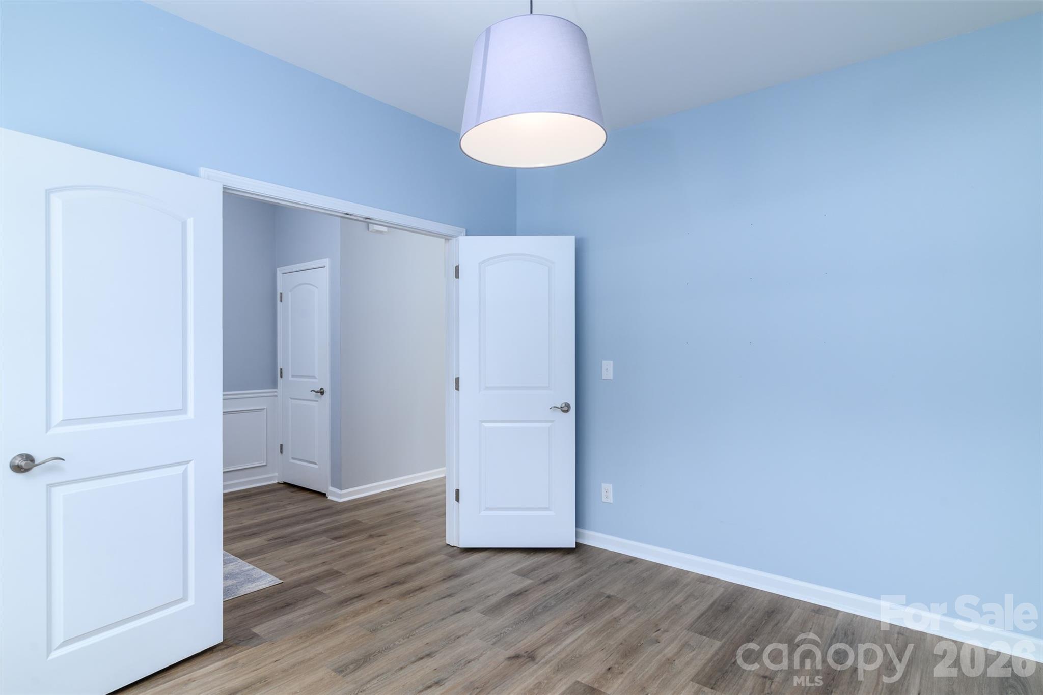 7129 Dove Field Lane Property Photo 5