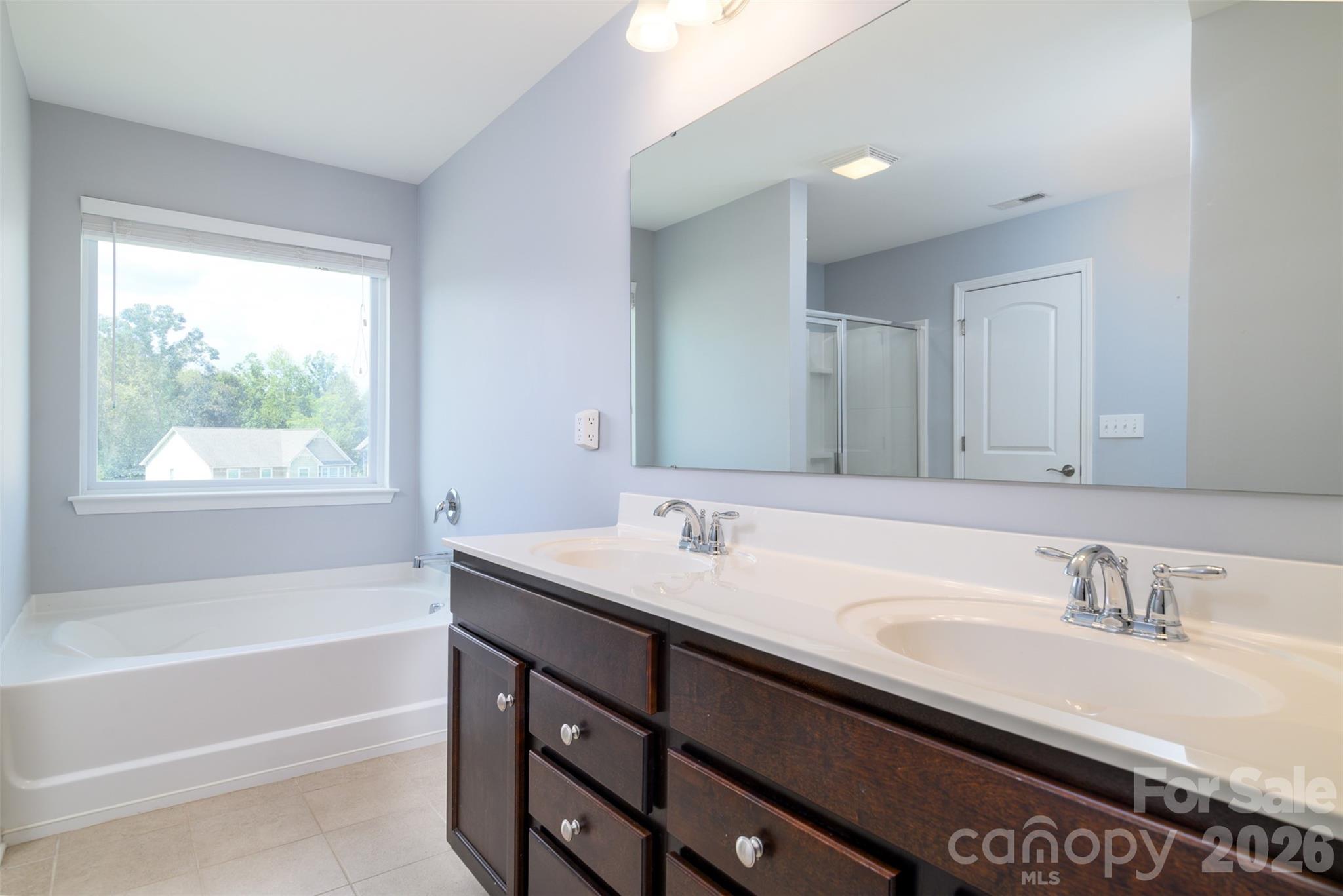 7129 Dove Field Lane Property Photo 21