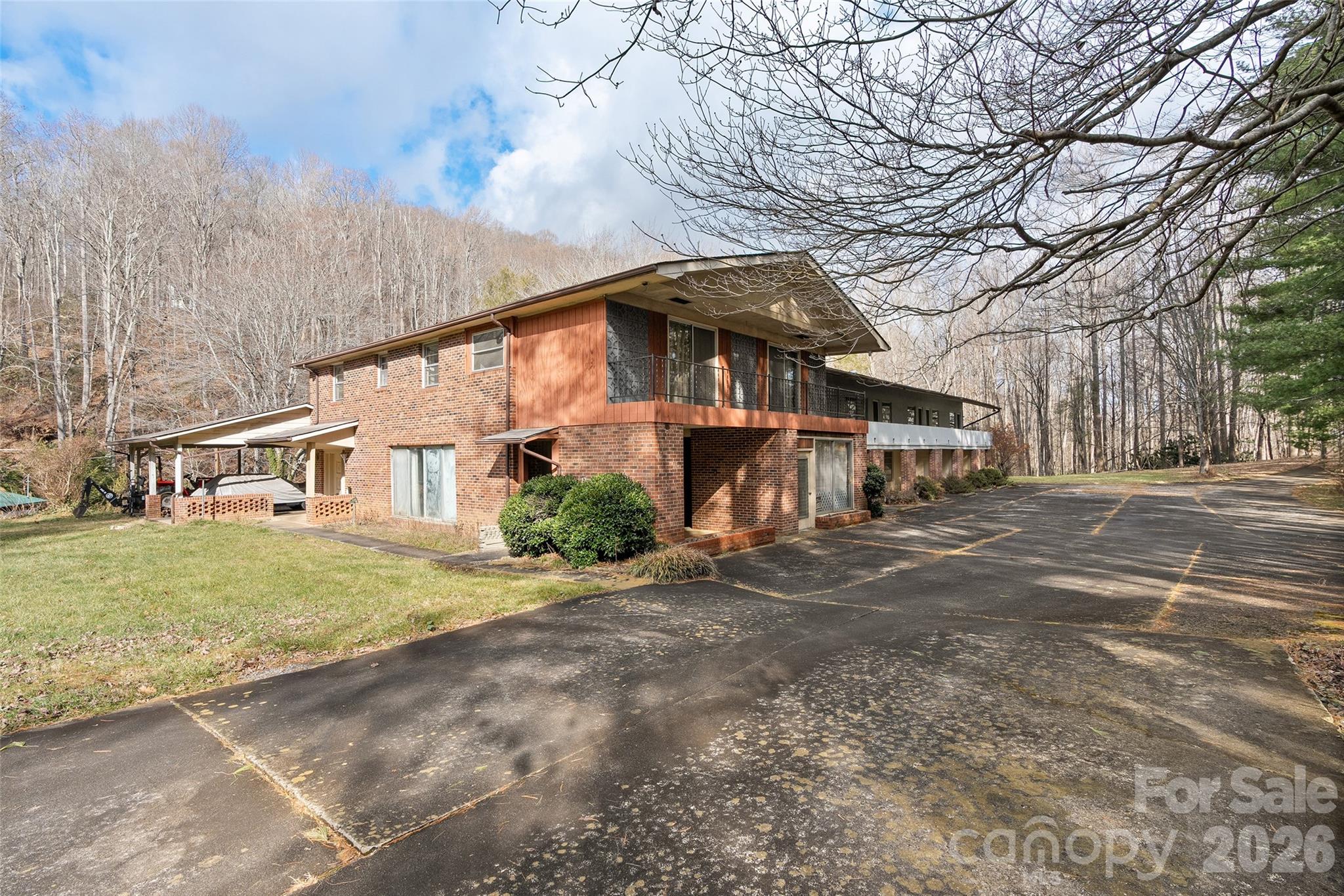 20826 Great Smoky Mountain Expressway Property Photo 11