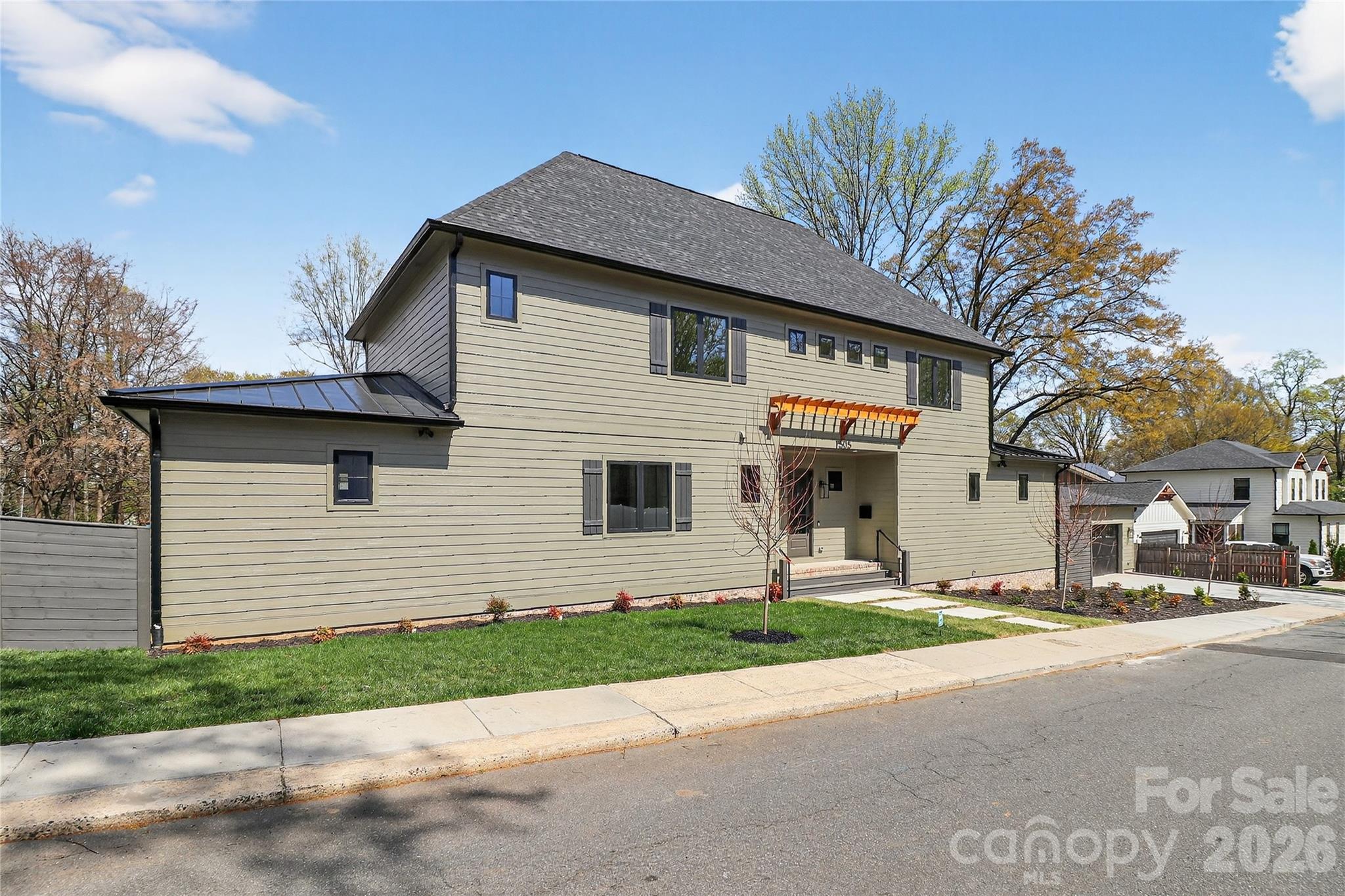 1505 Grace Street Property Photo 2