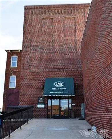 1 Buffalo Avenue 211 Property Photo 2