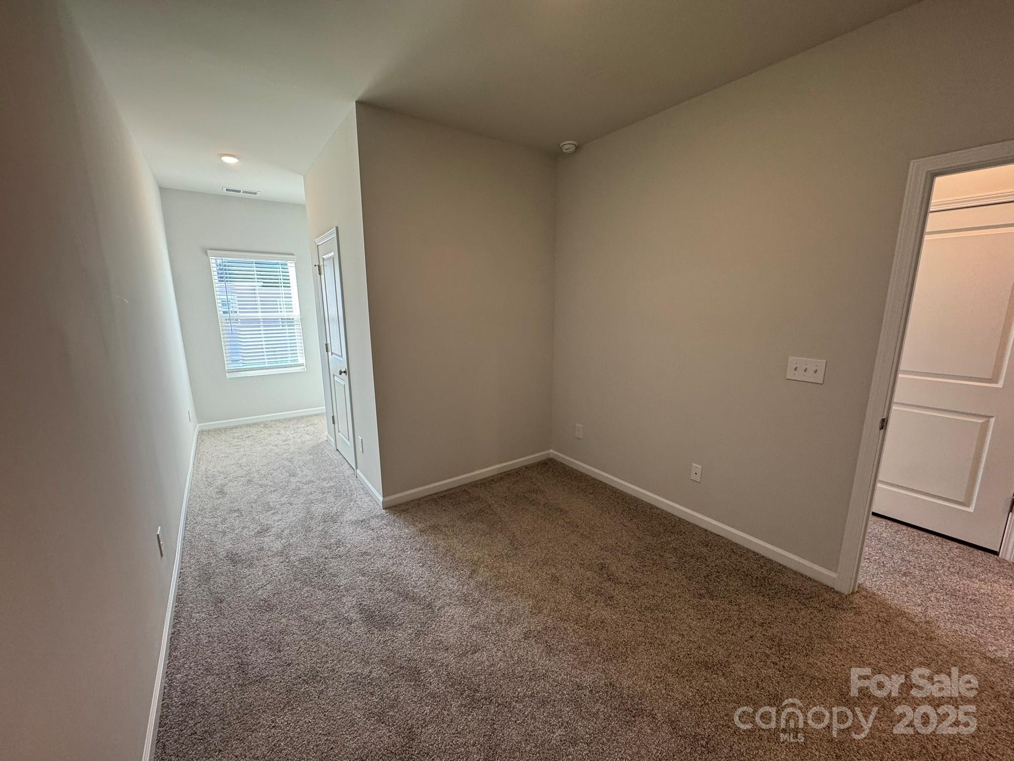 7013 Alpharetta Street 22 Property Photo 17