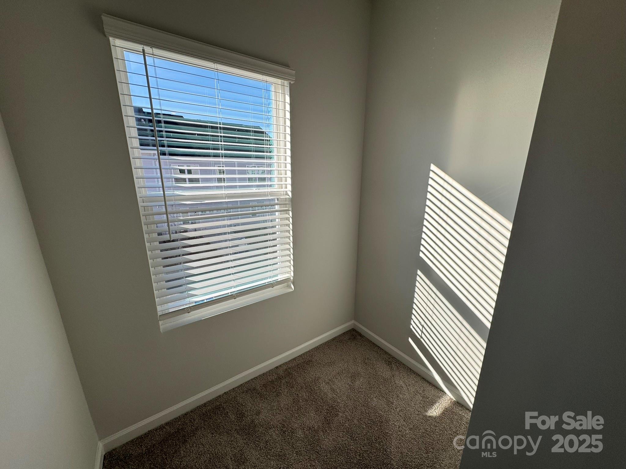 7013 Alpharetta Street 22 Property Photo 18