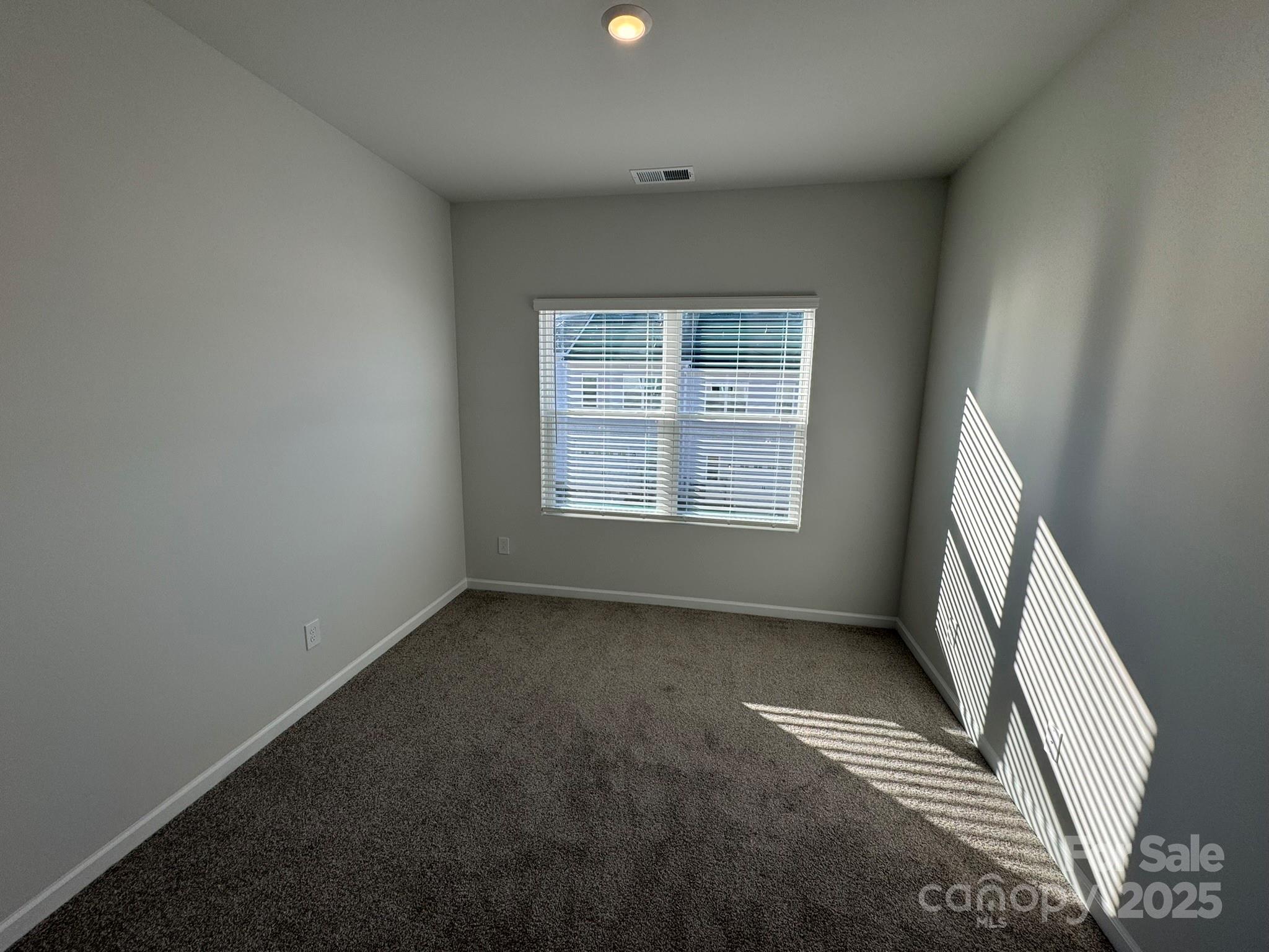 7013 Alpharetta Street 22 Property Photo 19