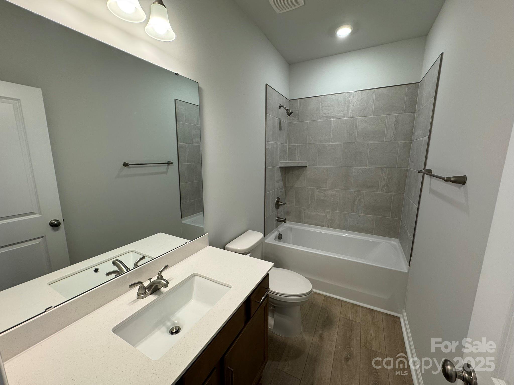 7013 Alpharetta Street 22 Property Photo 20
