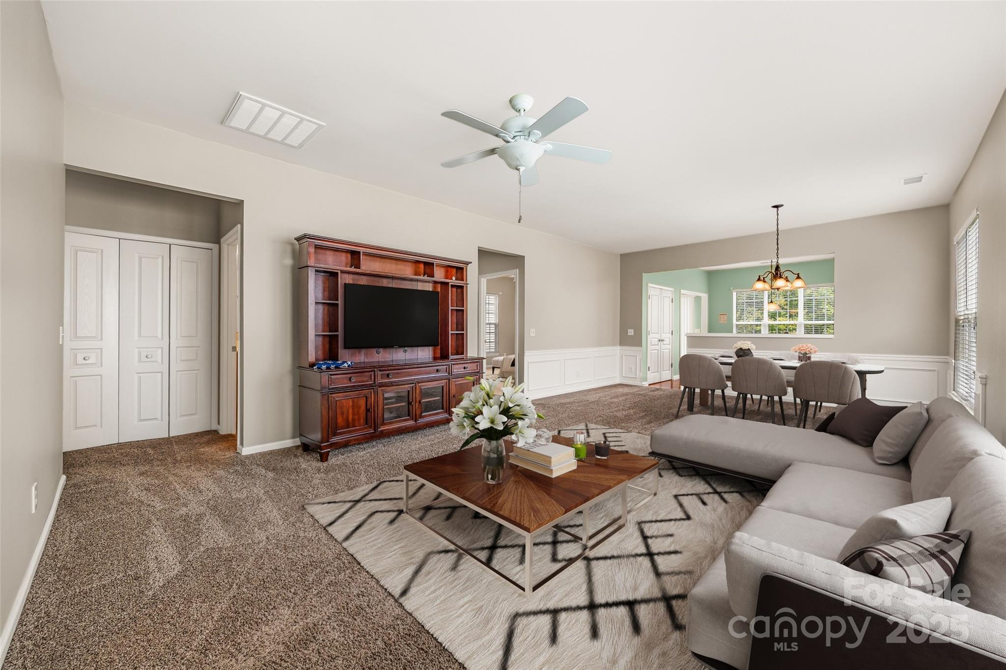 22125 E Tern Court Property Photo 3