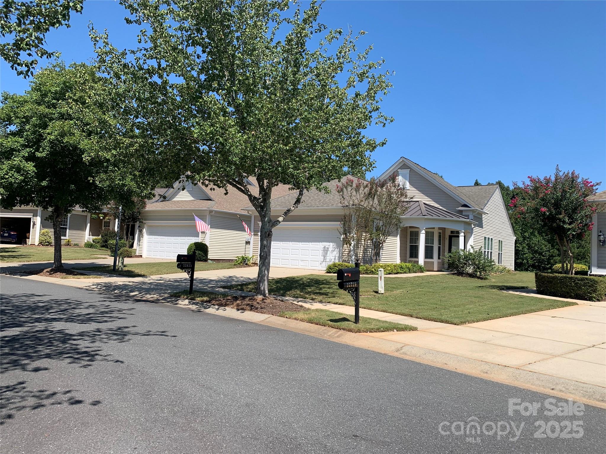 22125 E Tern Court Property Photo 22