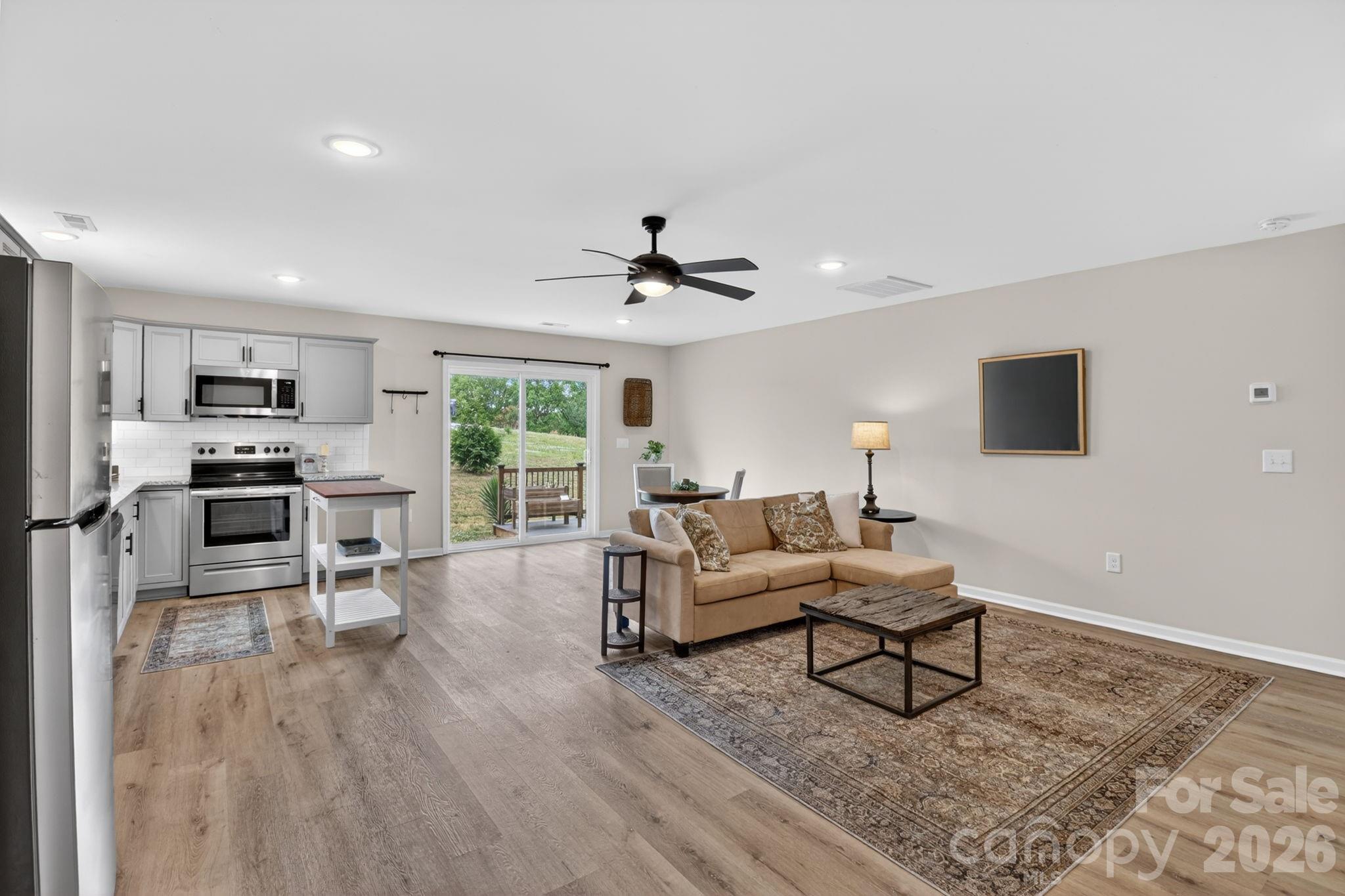 6109 Bunn Simpson Road Property Photo 3