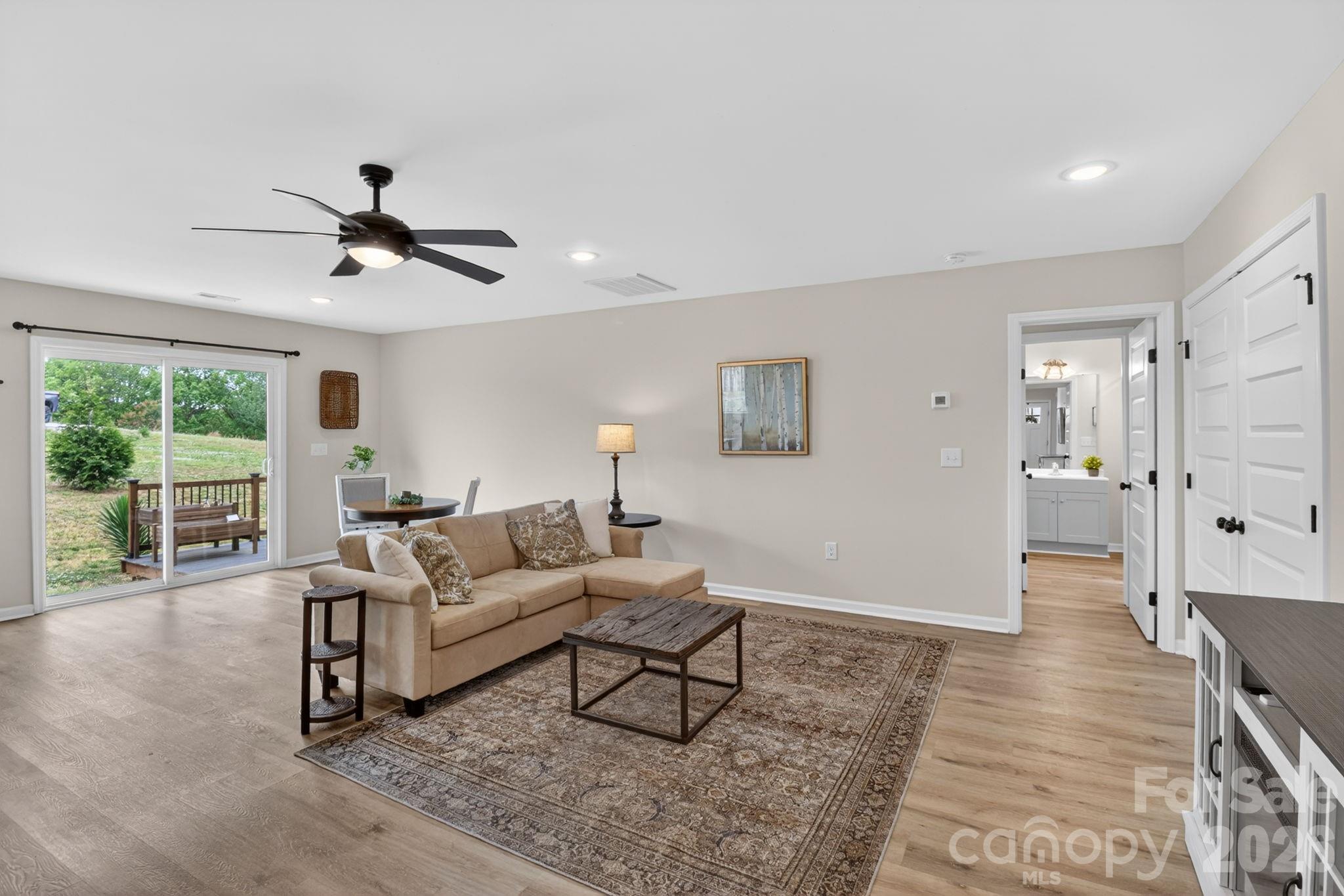 6109 Bunn Simpson Road Property Photo 4