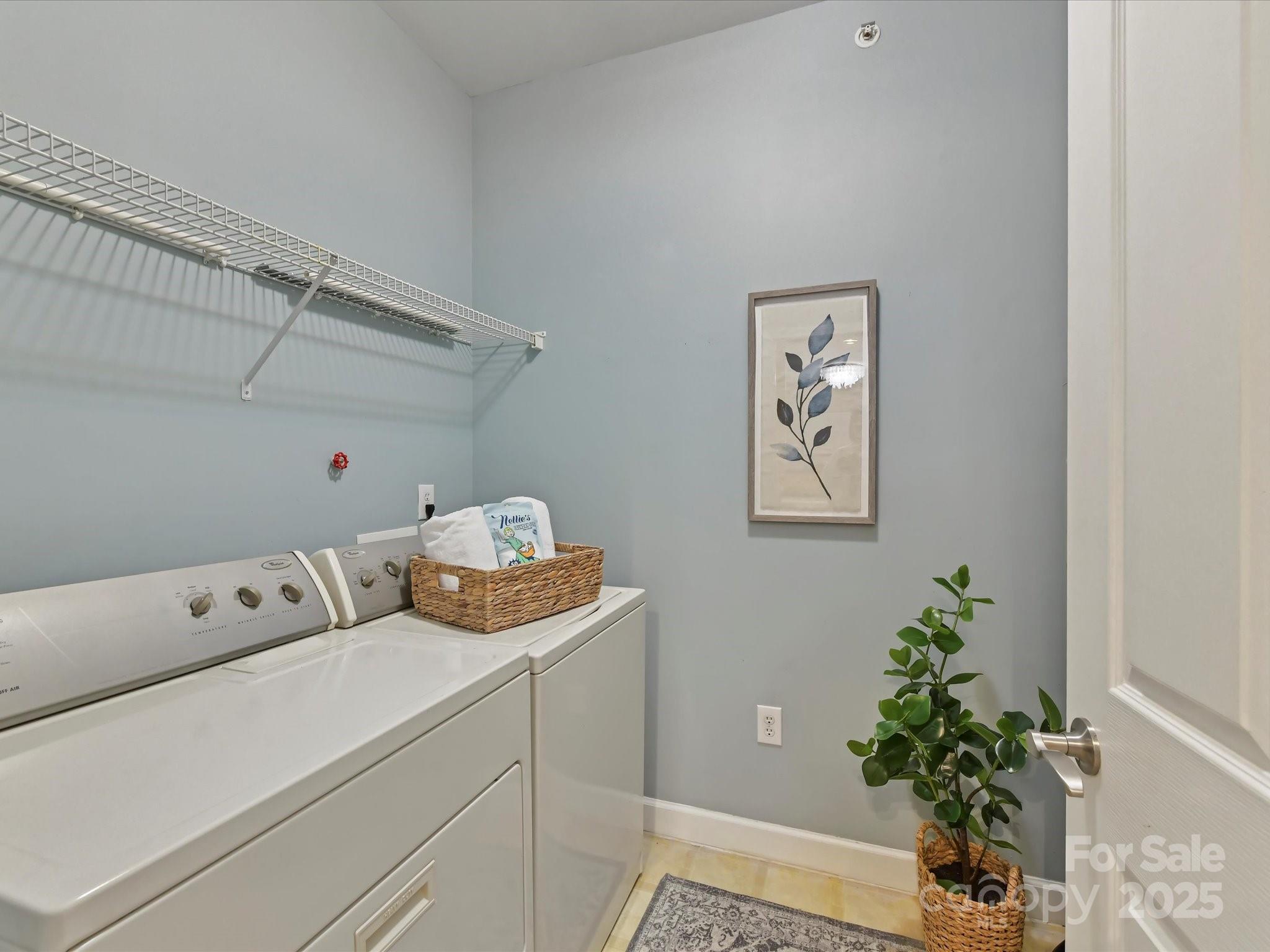19763 Deer Valley Drive Property Photo 24