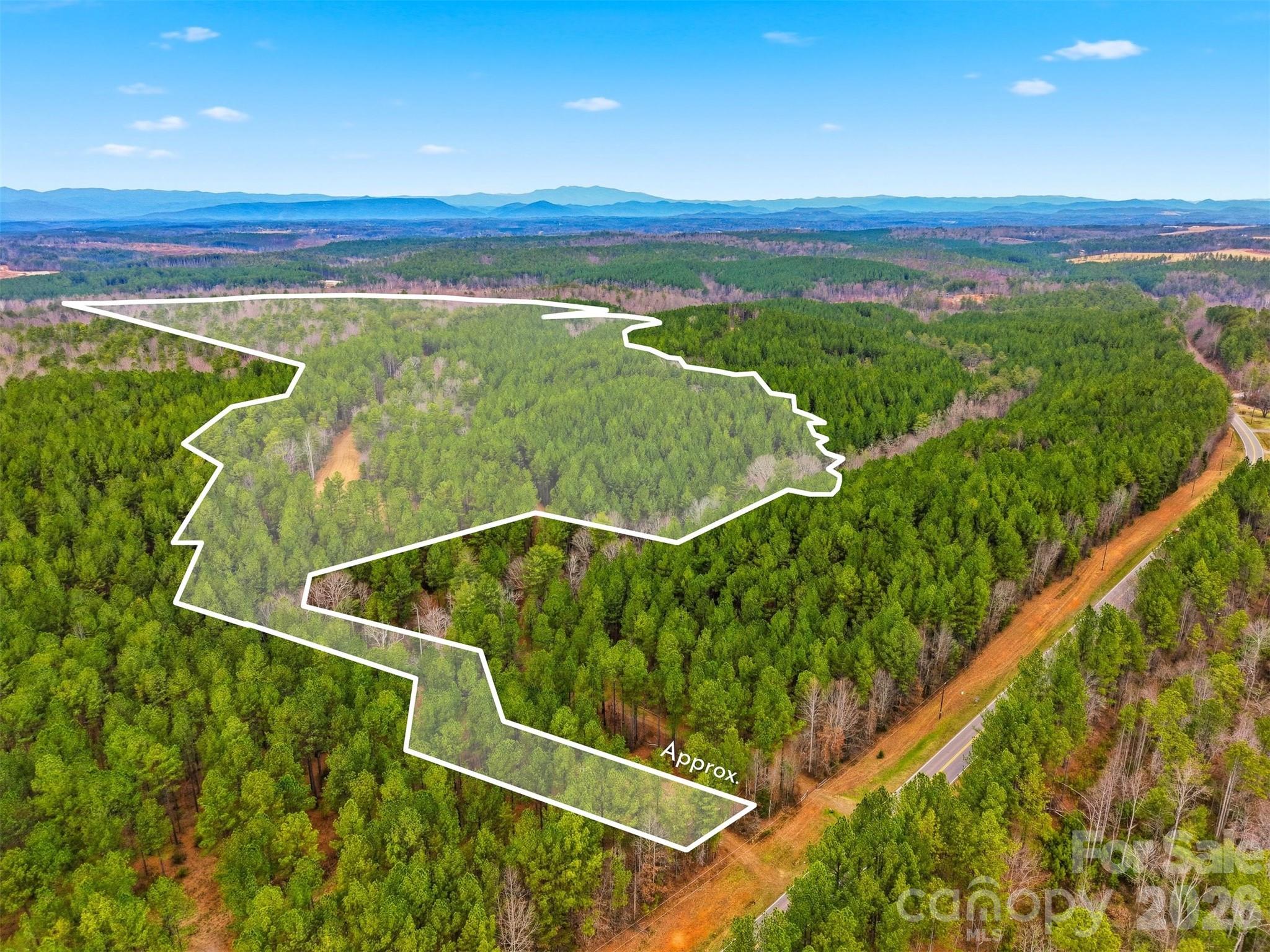1486 Huffman Bridge Road Property Photo 1