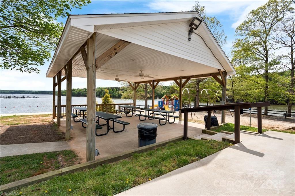 116 Trestle Circle Property Photo 24