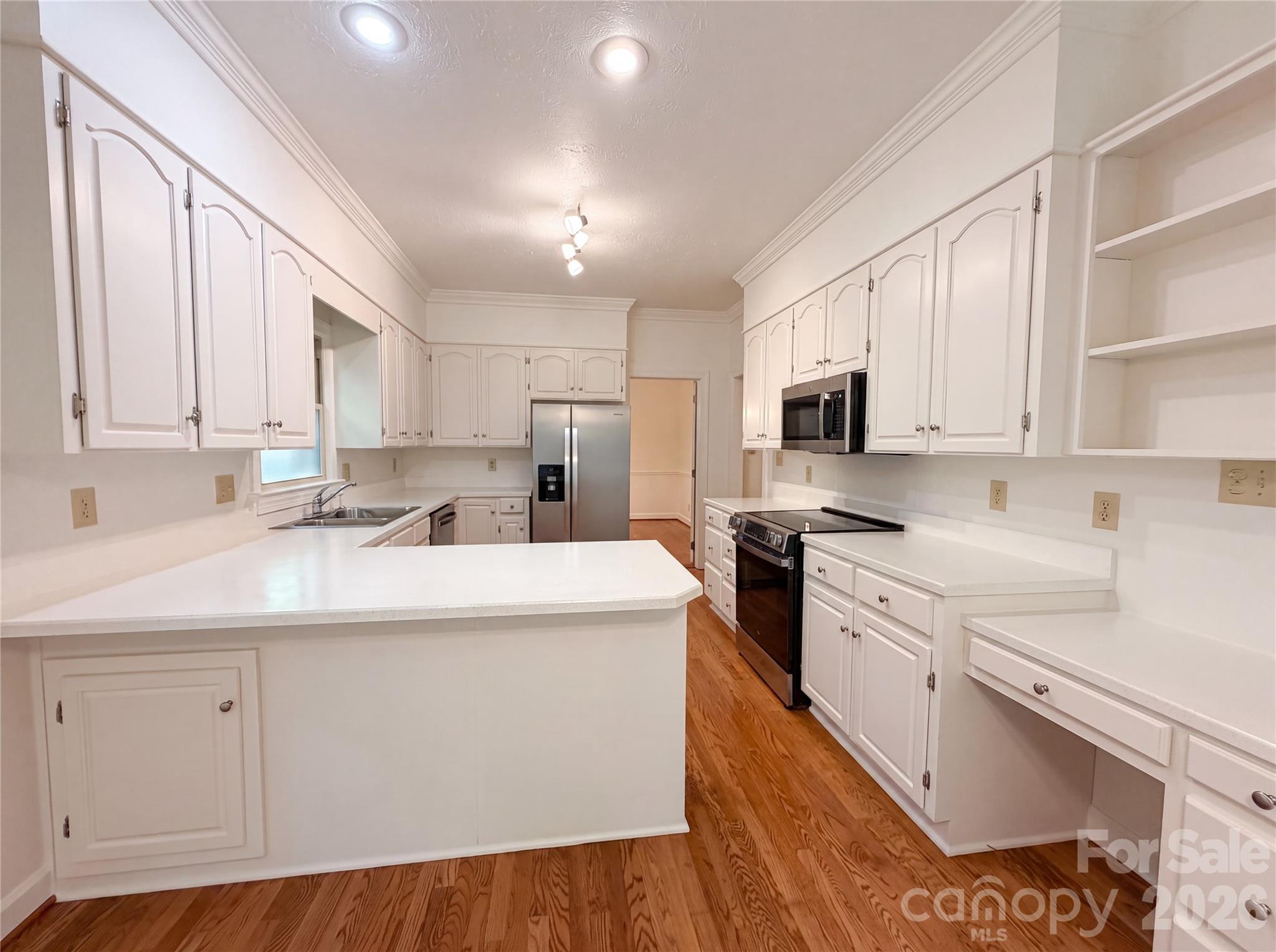 1750 Trellis Drive Property Photo 4
