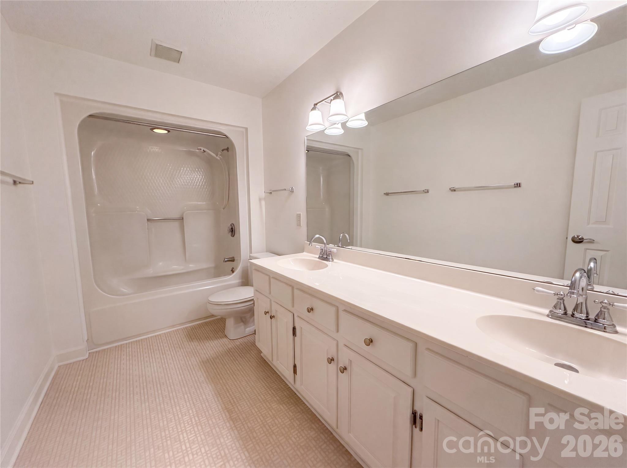 1750 Trellis Drive Property Photo 12