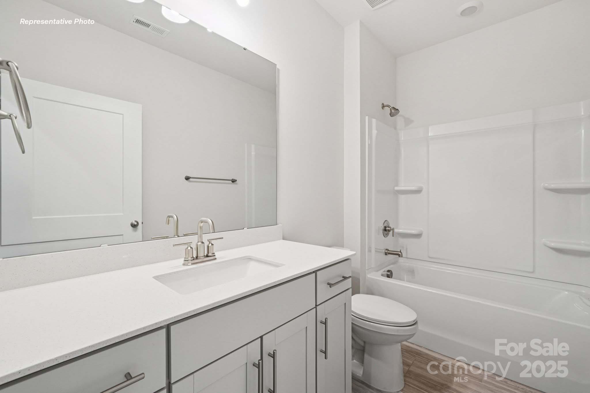 2123 Skyhawk Drive Property Photo 15