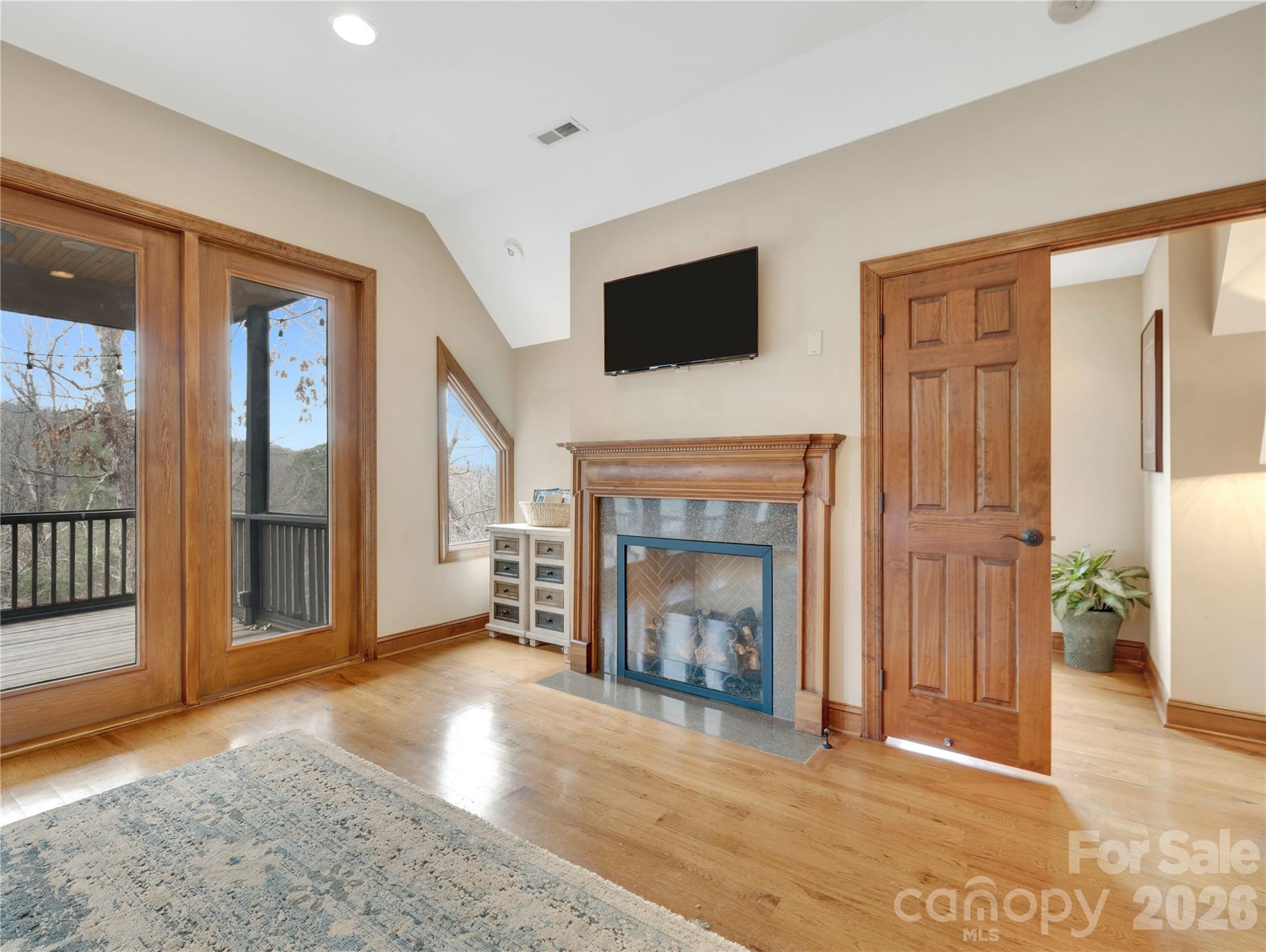 184 Deep Woods Lane Property Photo 25
