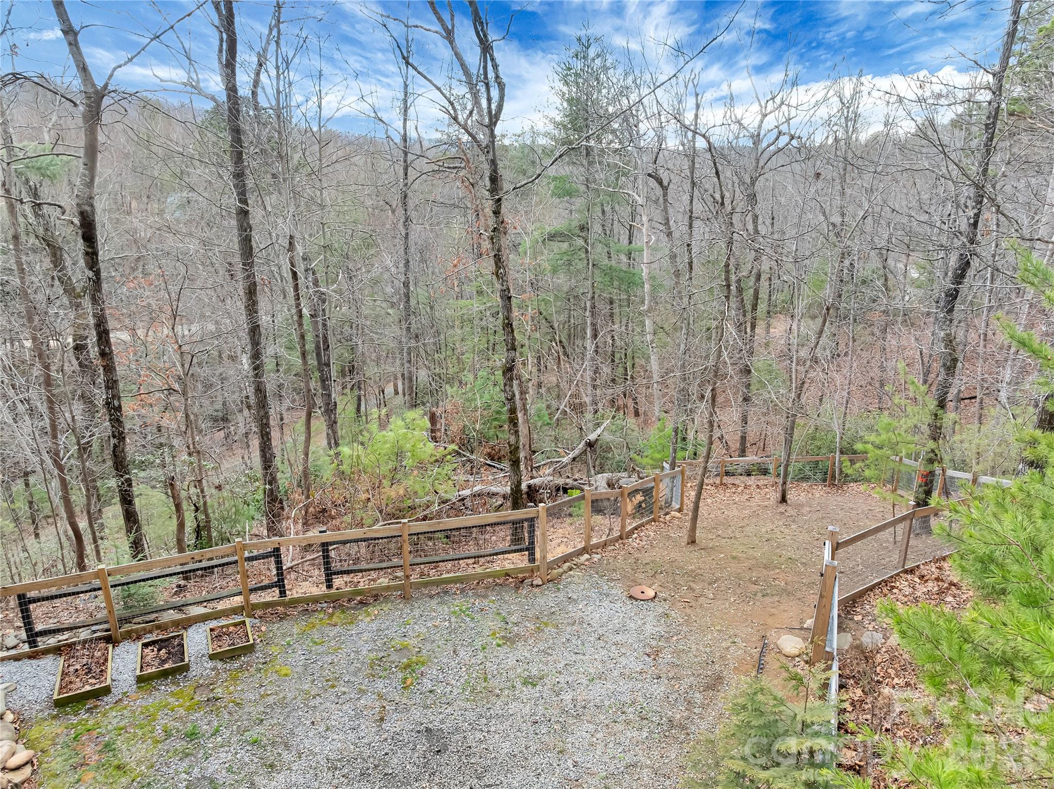 184 Deep Woods Lane Property Photo 39