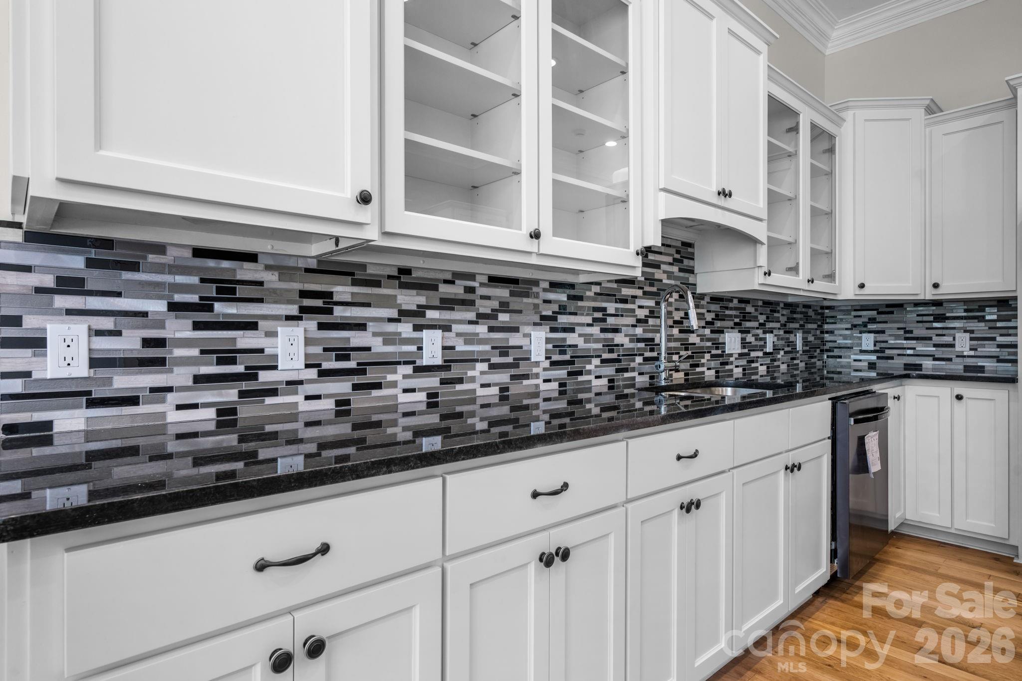 133 Greens Road Property Photo 16