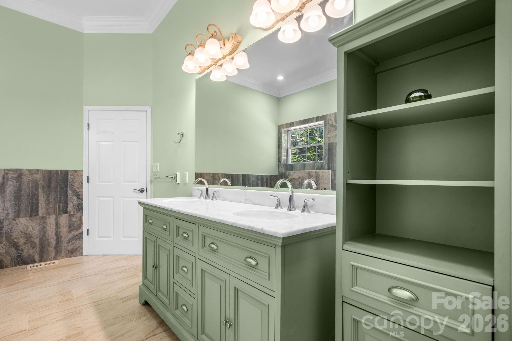 133 Greens Road Property Photo 28