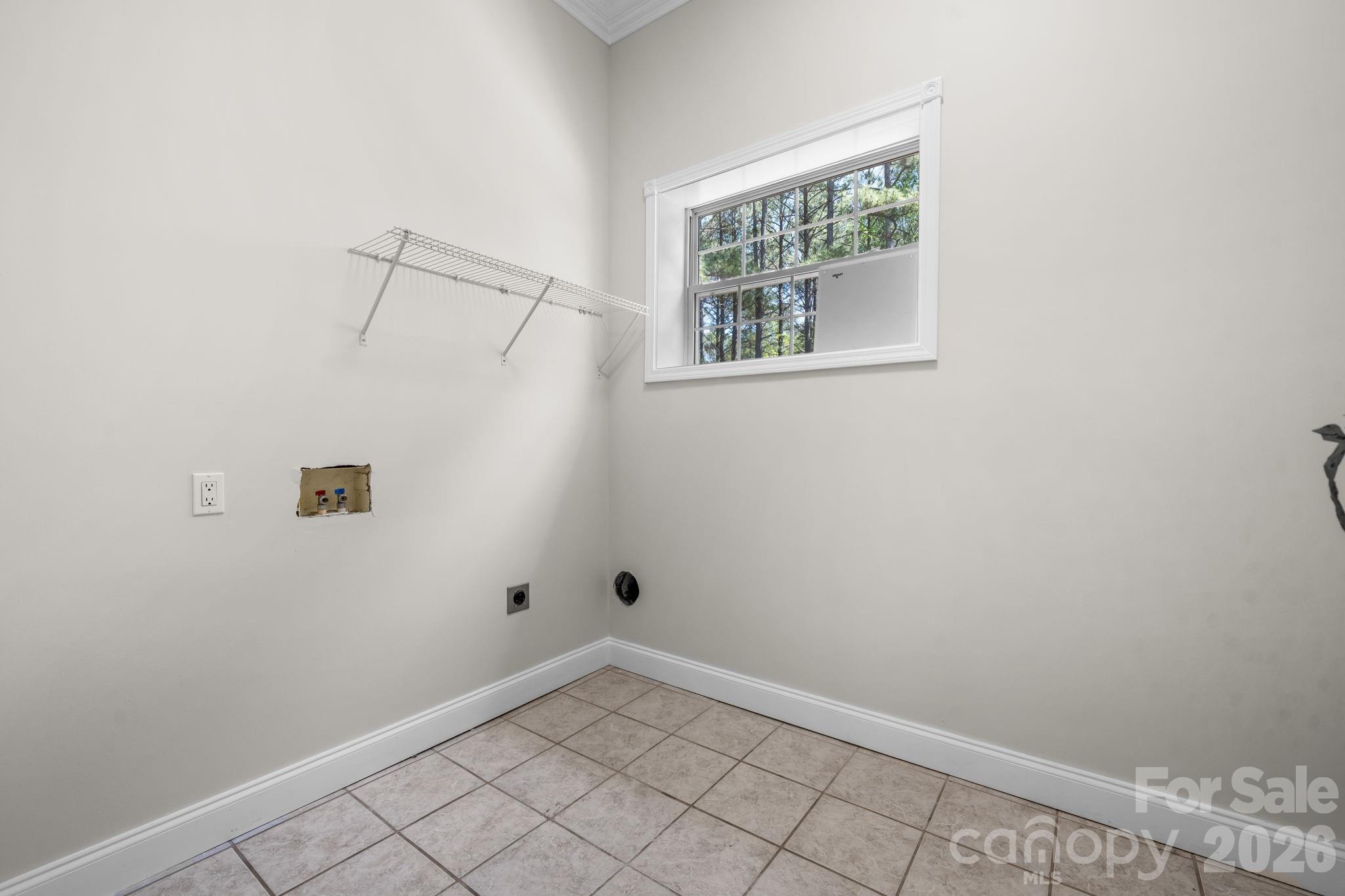 133 Greens Road Property Photo 35