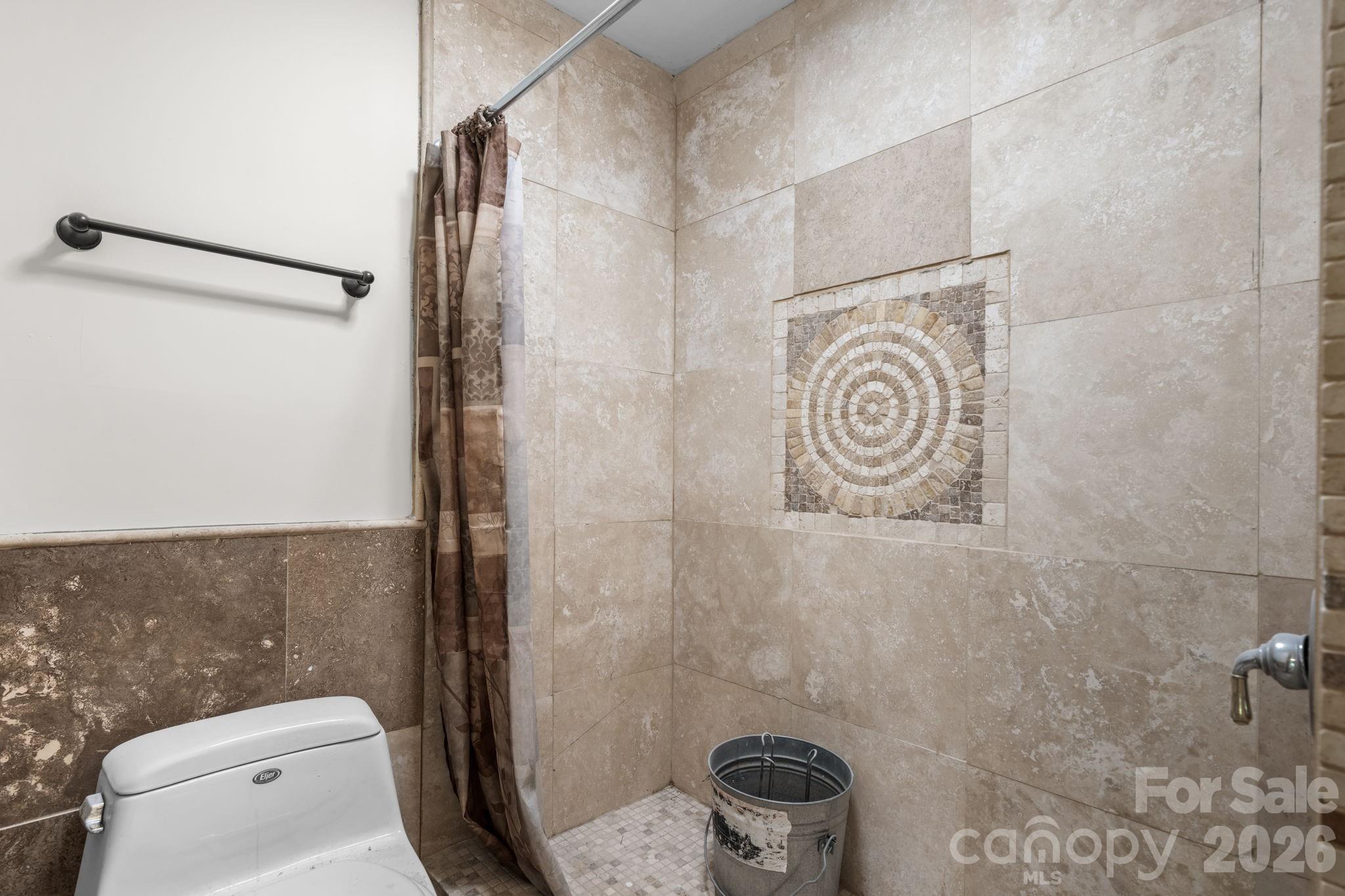 133 Greens Road Property Photo 41
