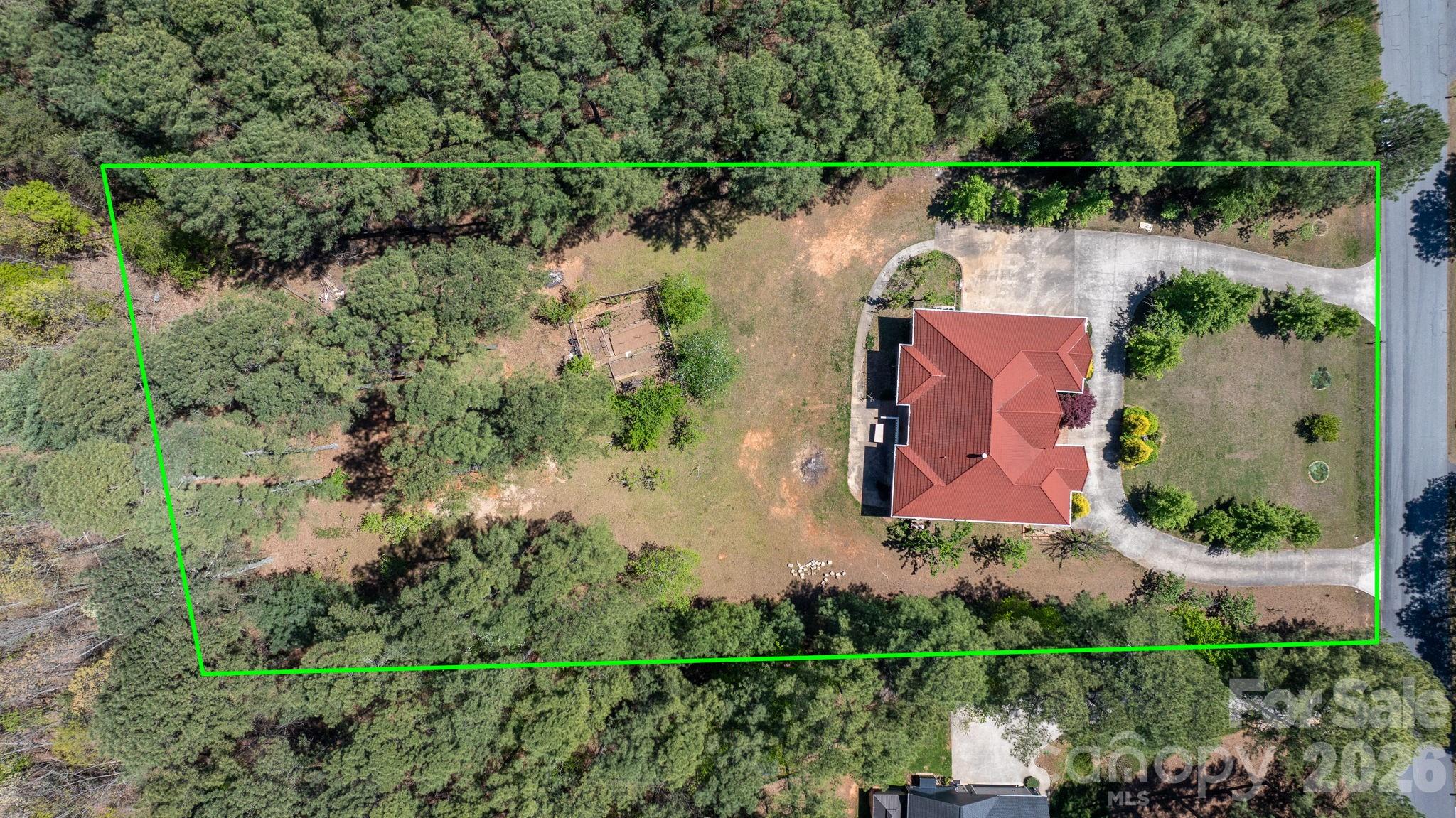 133 Greens Road Property Photo 44