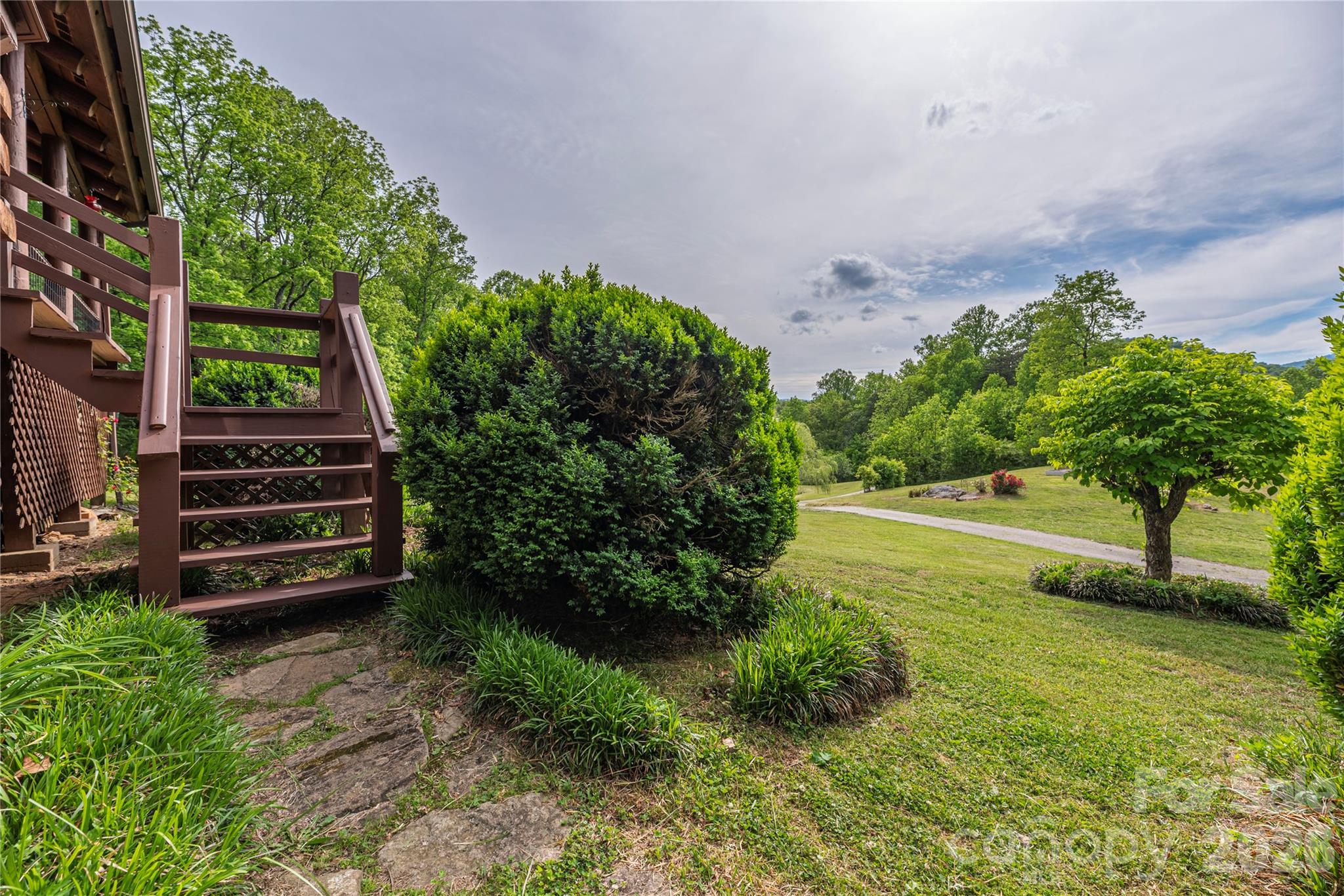 393 Carver Mountain Valley Property Photo 6