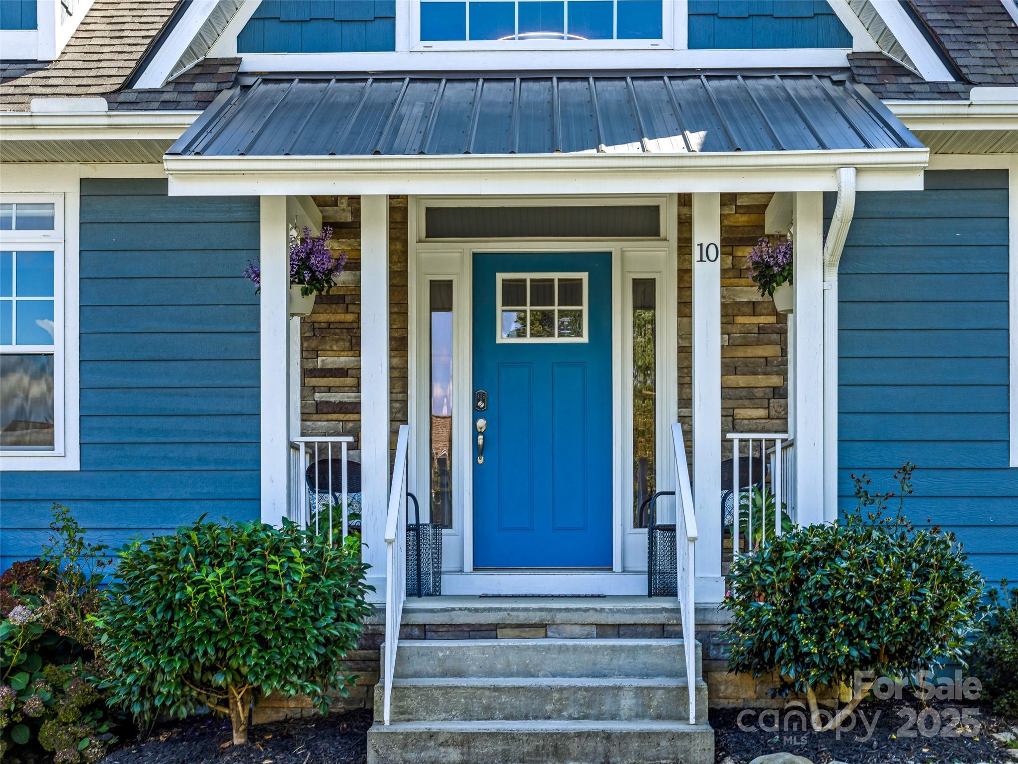 10 Warbler Drive Property Photo 6
