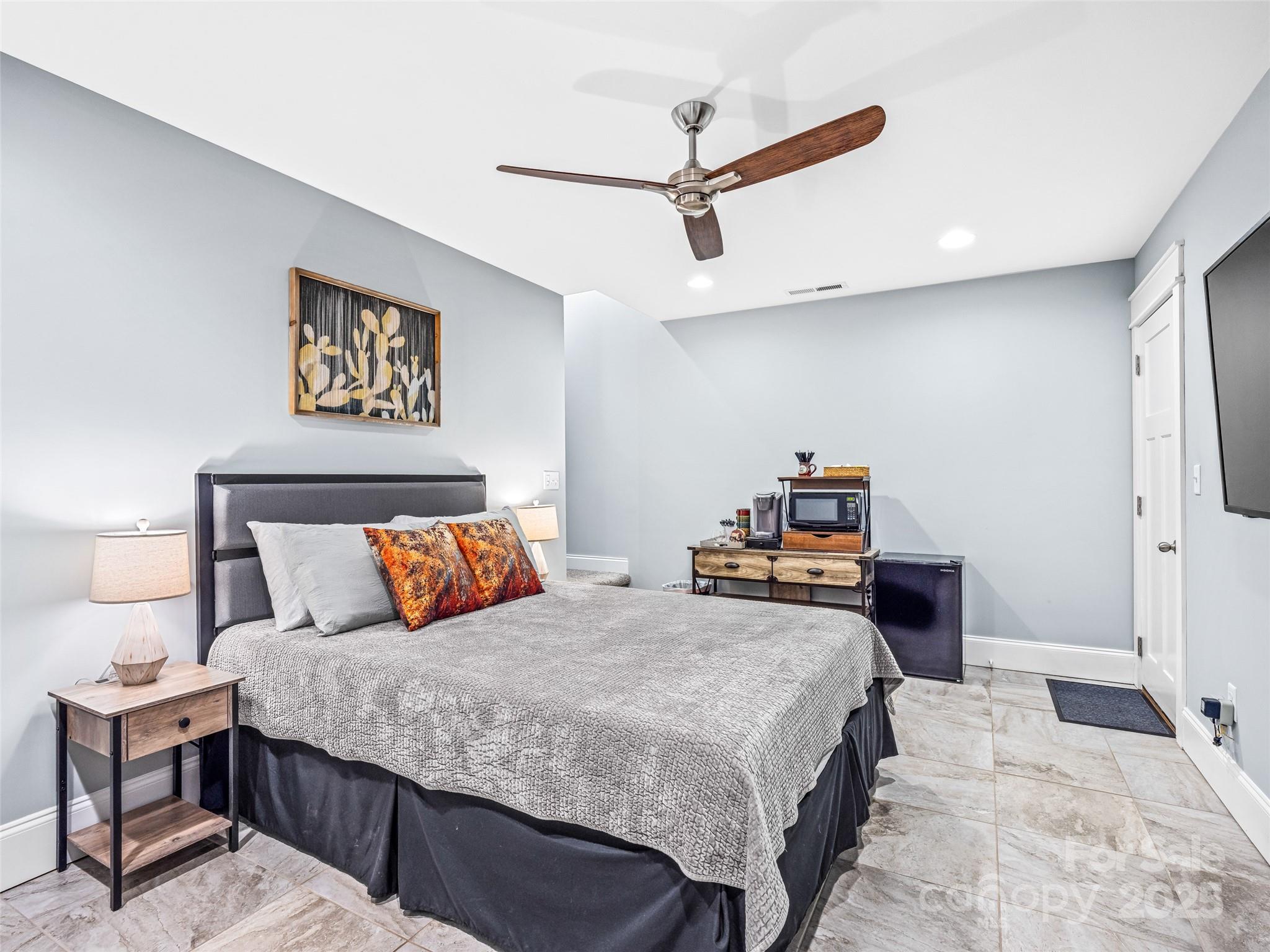 10 Warbler Drive Property Photo 41