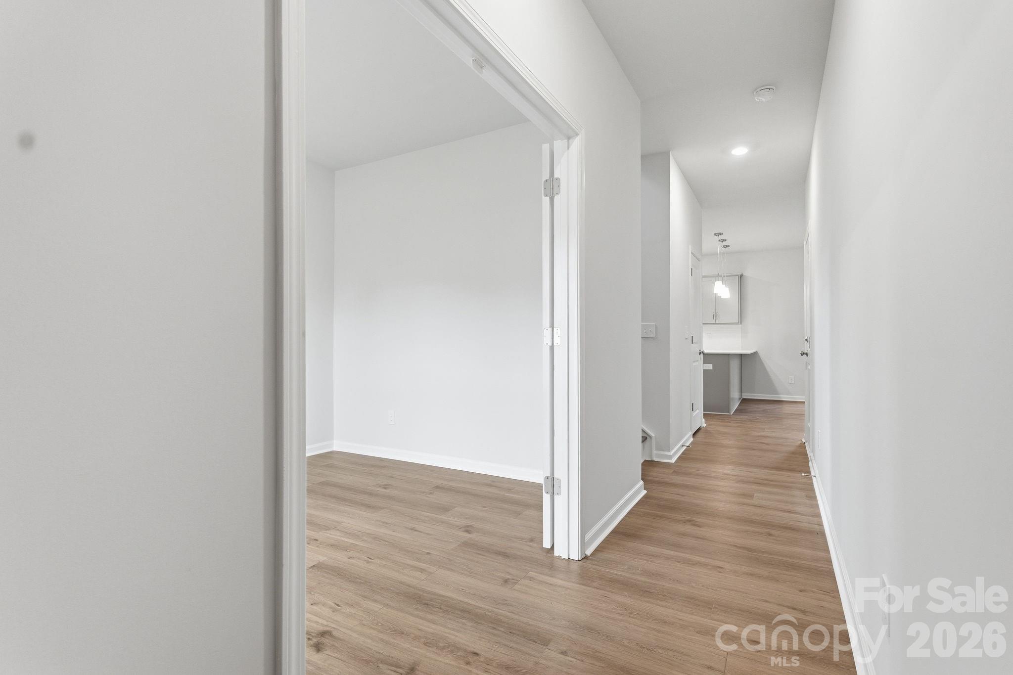 1641 Piper Creek Avenue 13 Property Photo 3
