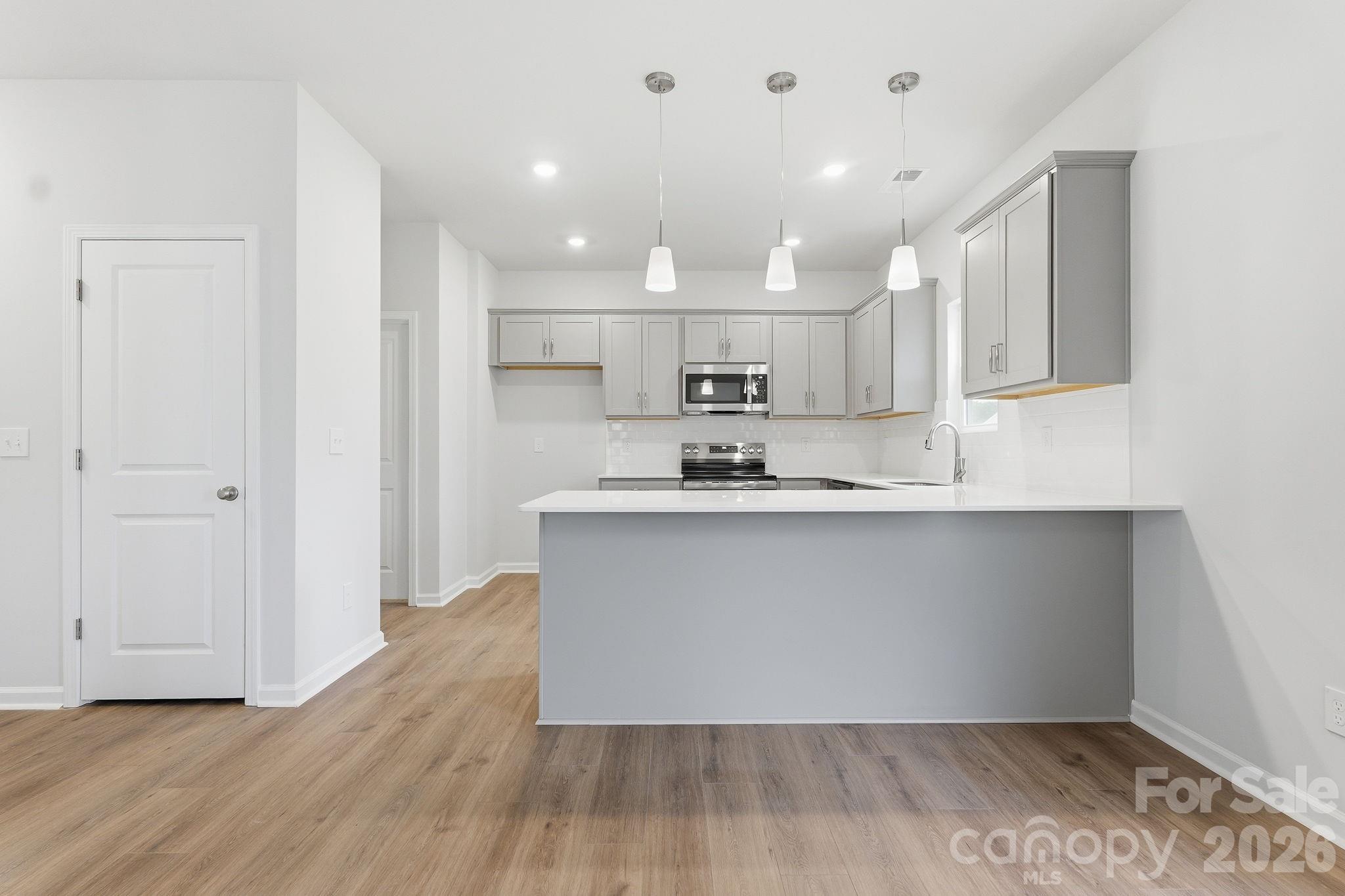 1641 Piper Creek Avenue 13 Property Photo 10