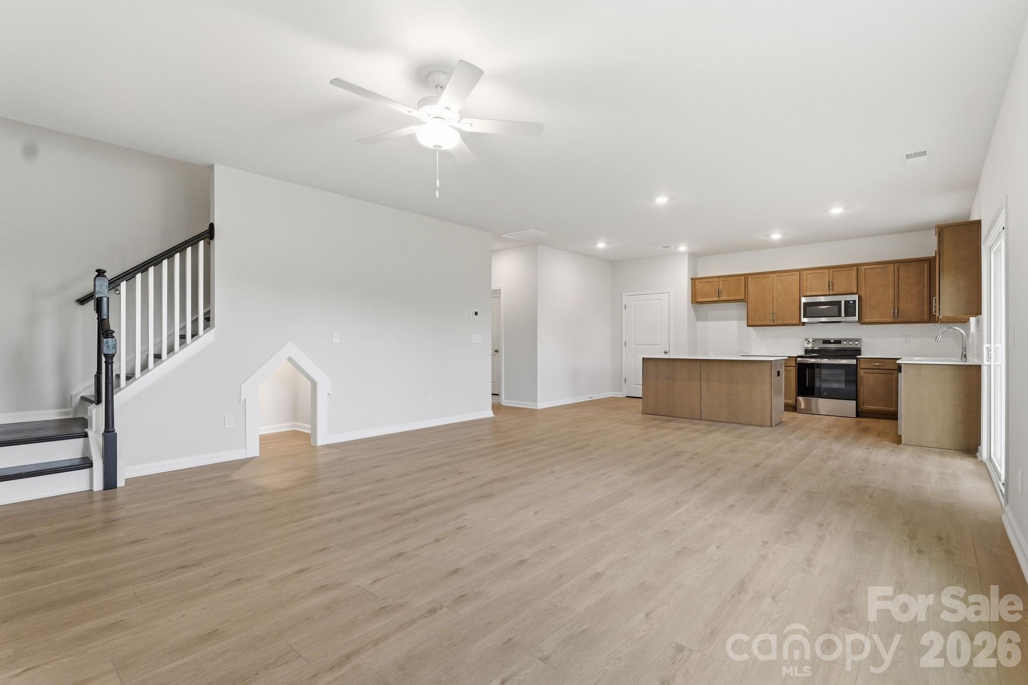 1657 Piper Creek Avenue 14 Property Photo 9