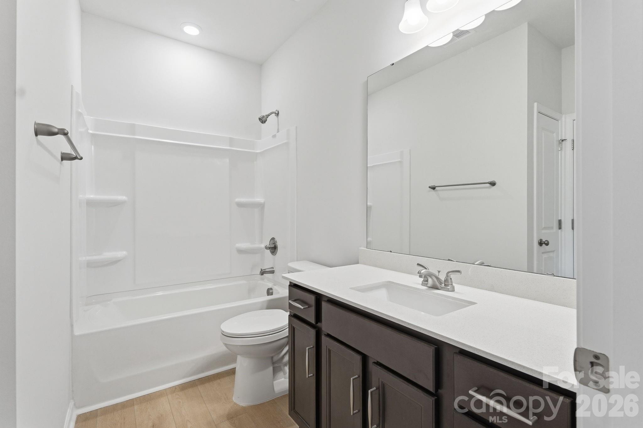 1657 Piper Creek Avenue 14 Property Photo 13