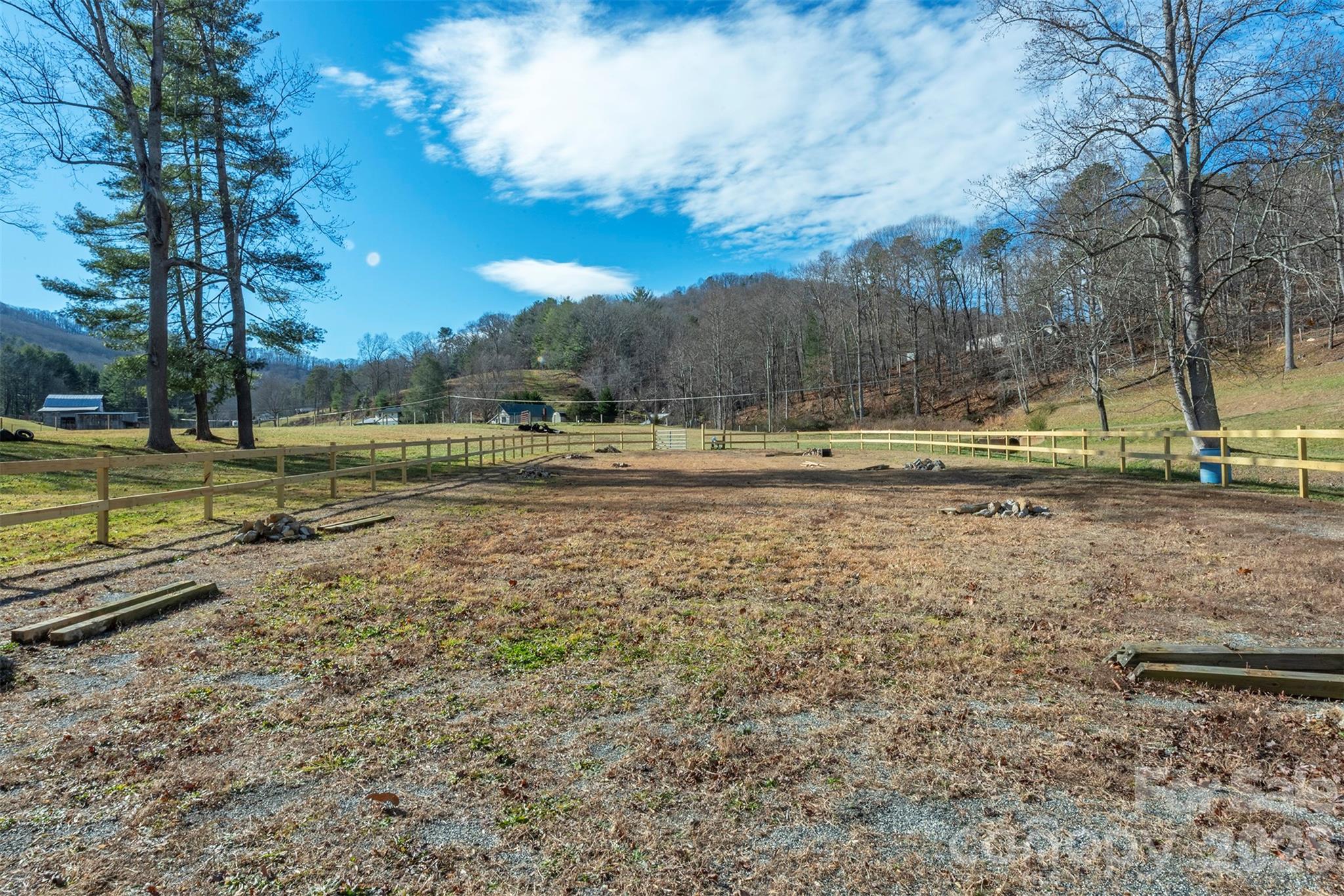 366 Dix Creek #2 Road Property Photo 39