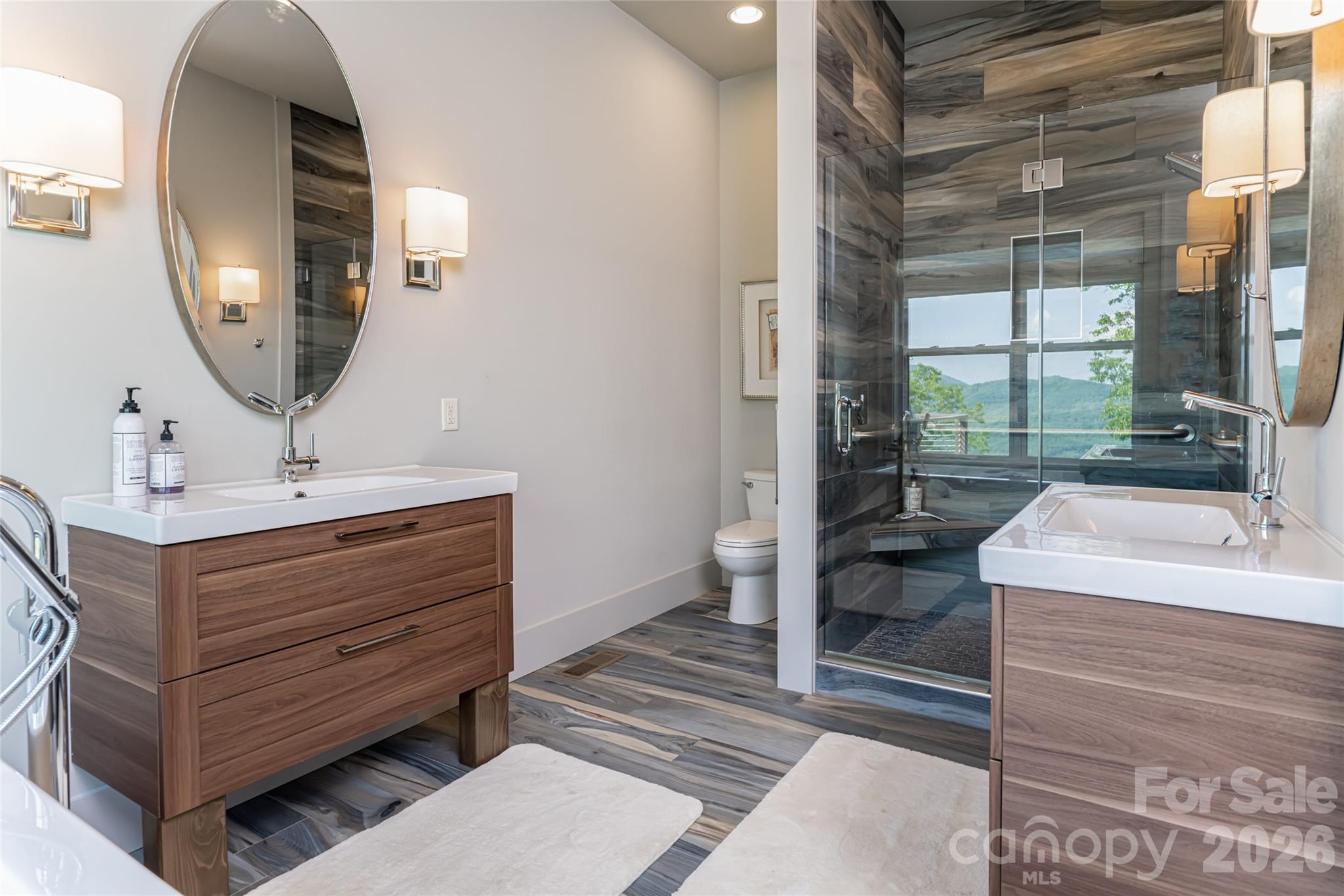 532 Tsali Crossing 26 Property Photo 12