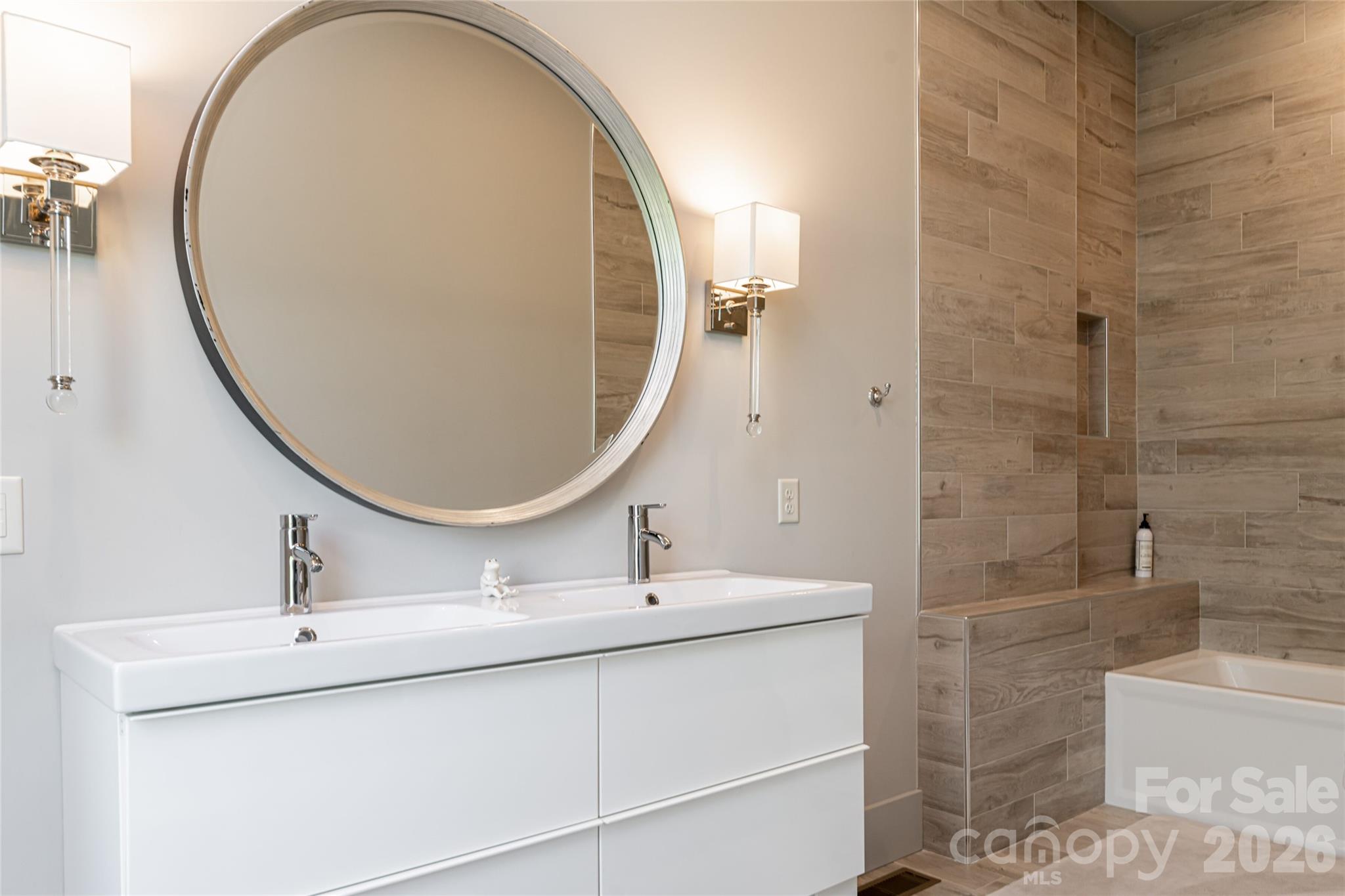 532 Tsali Crossing 26 Property Photo 32